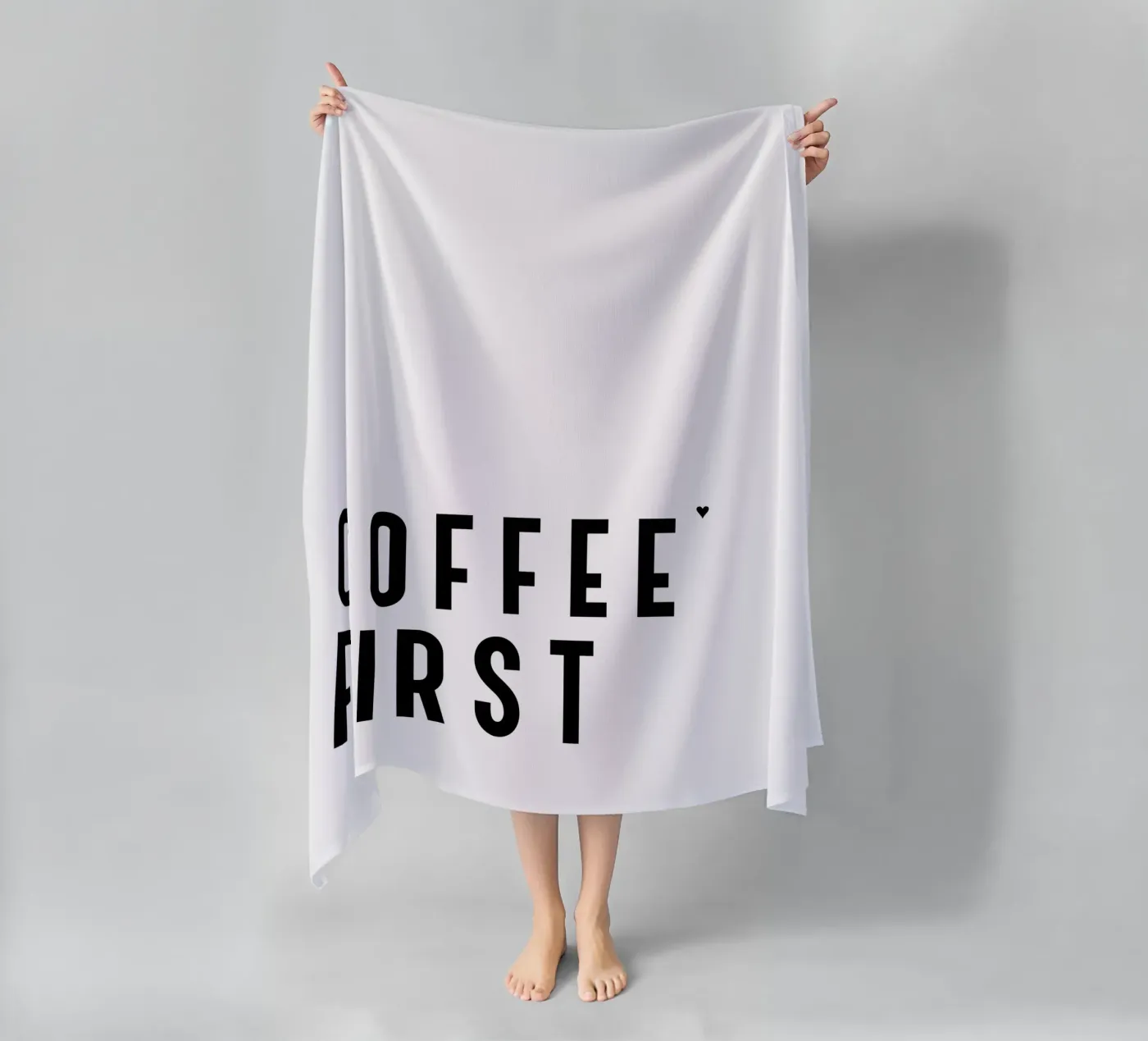 Coffee first strandhanddoek van typolover