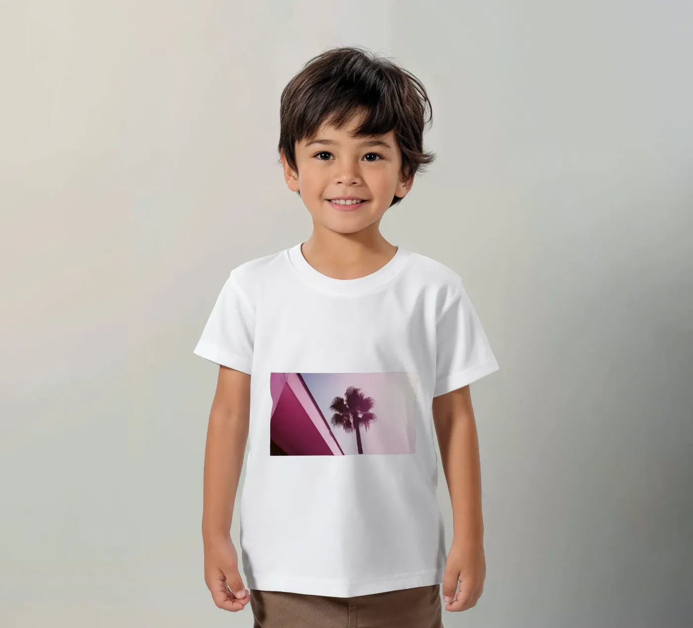 34 t-shirt bambini da Pink California | Affiches & Posters