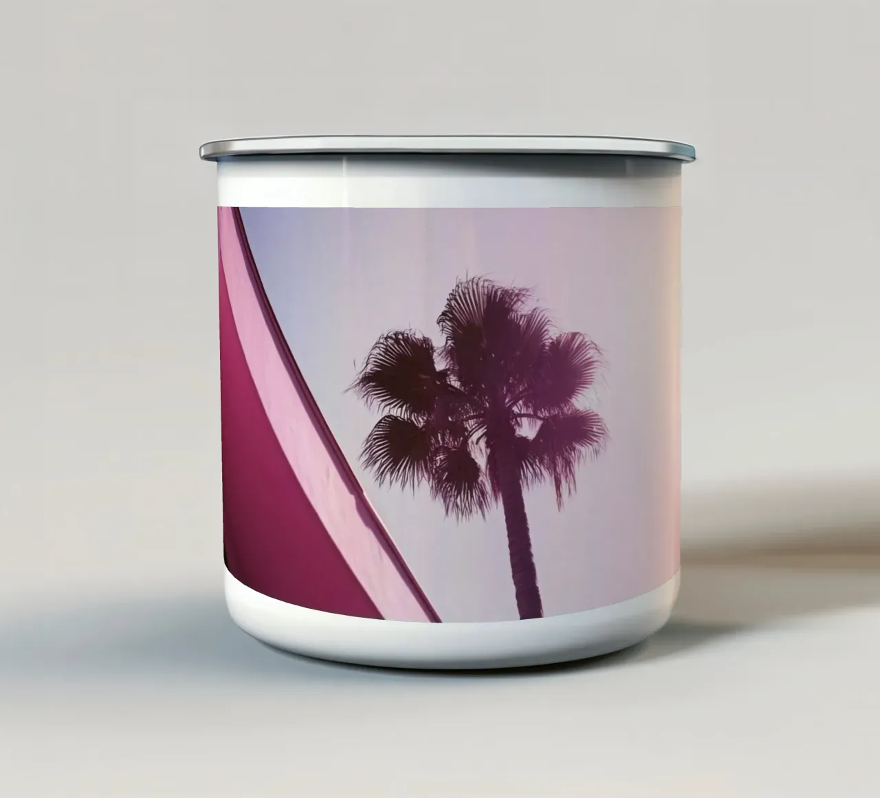 34 tazza in smalto da Pink California | Affiches & Posters