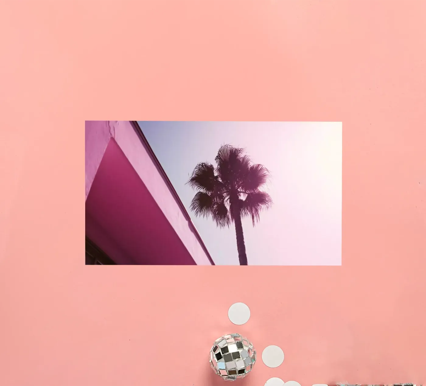 34 sticker van Pink California | Affiches & Posters