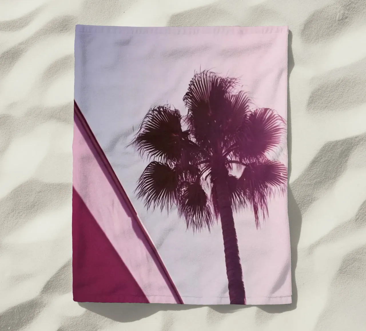 34 telo mare da Pink California | Affiches & Posters