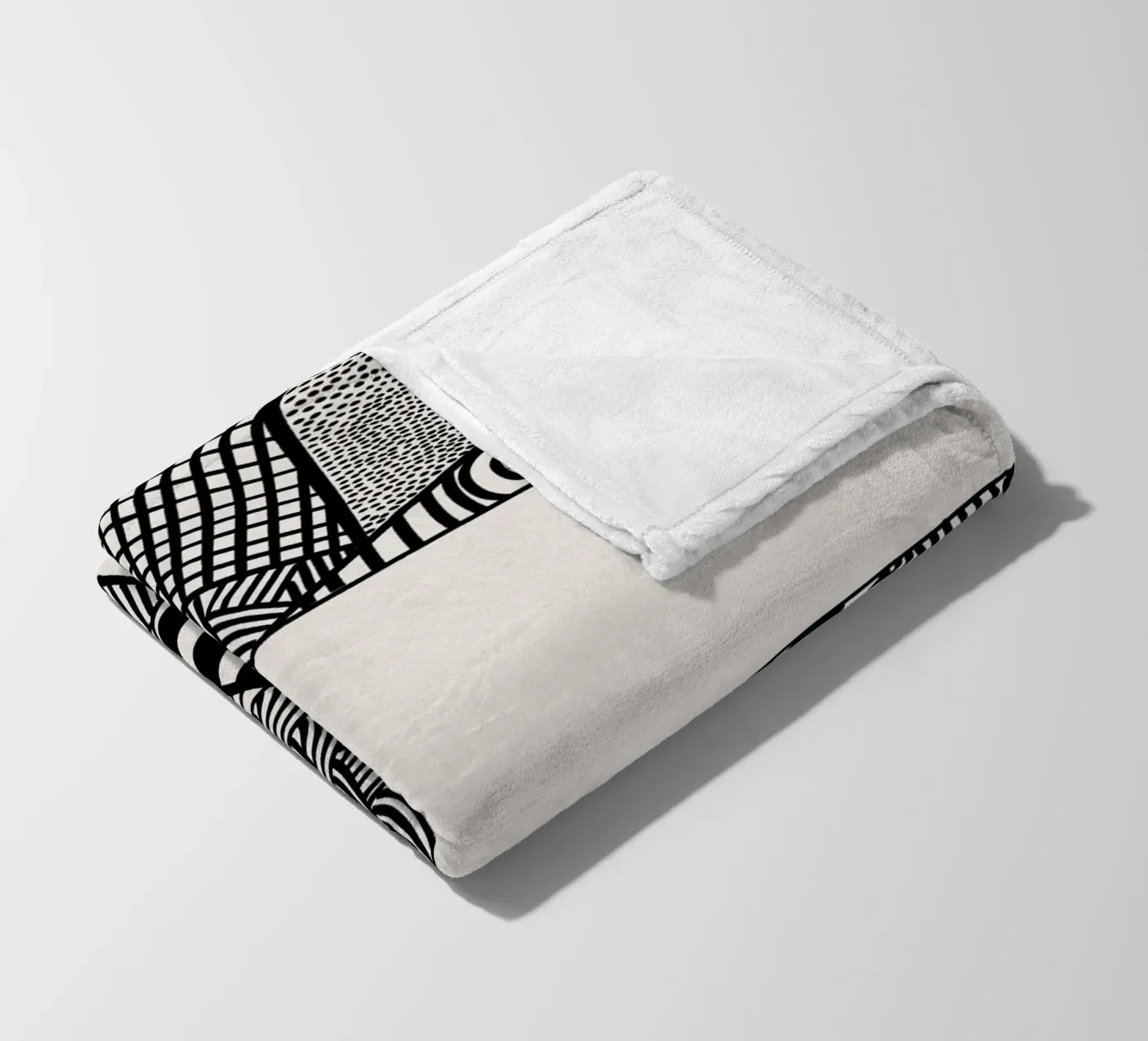 Assembled Patterns Fleecedecke von Marosie