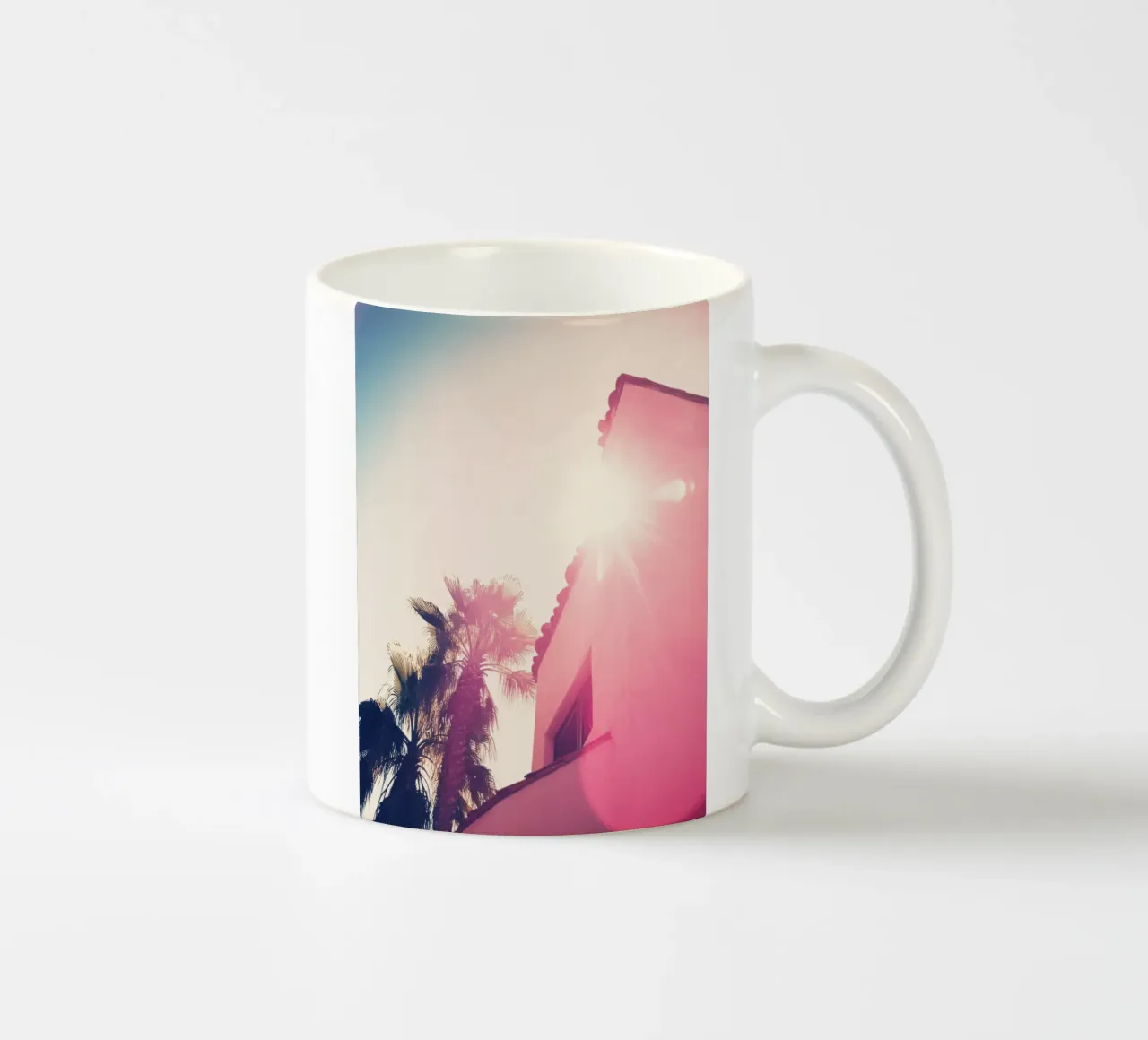 37 tazza in ceramica da Pink California | Affiches & Posters