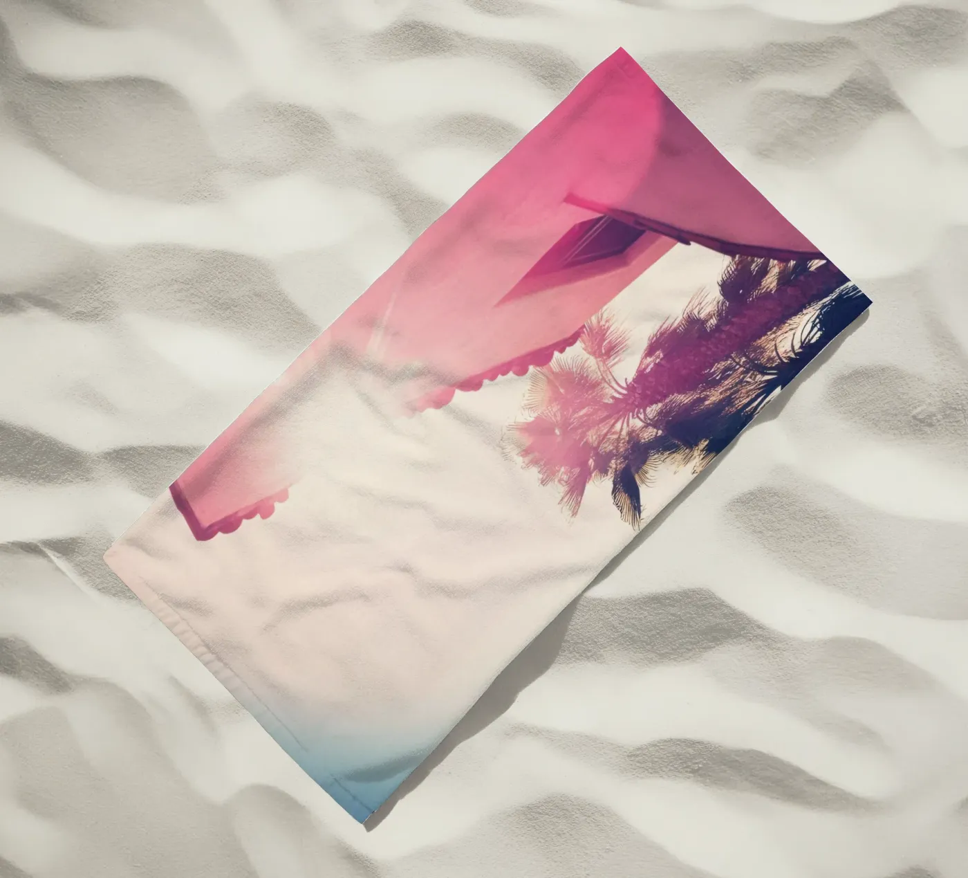 37 telo mare da Pink California | Affiches & Posters