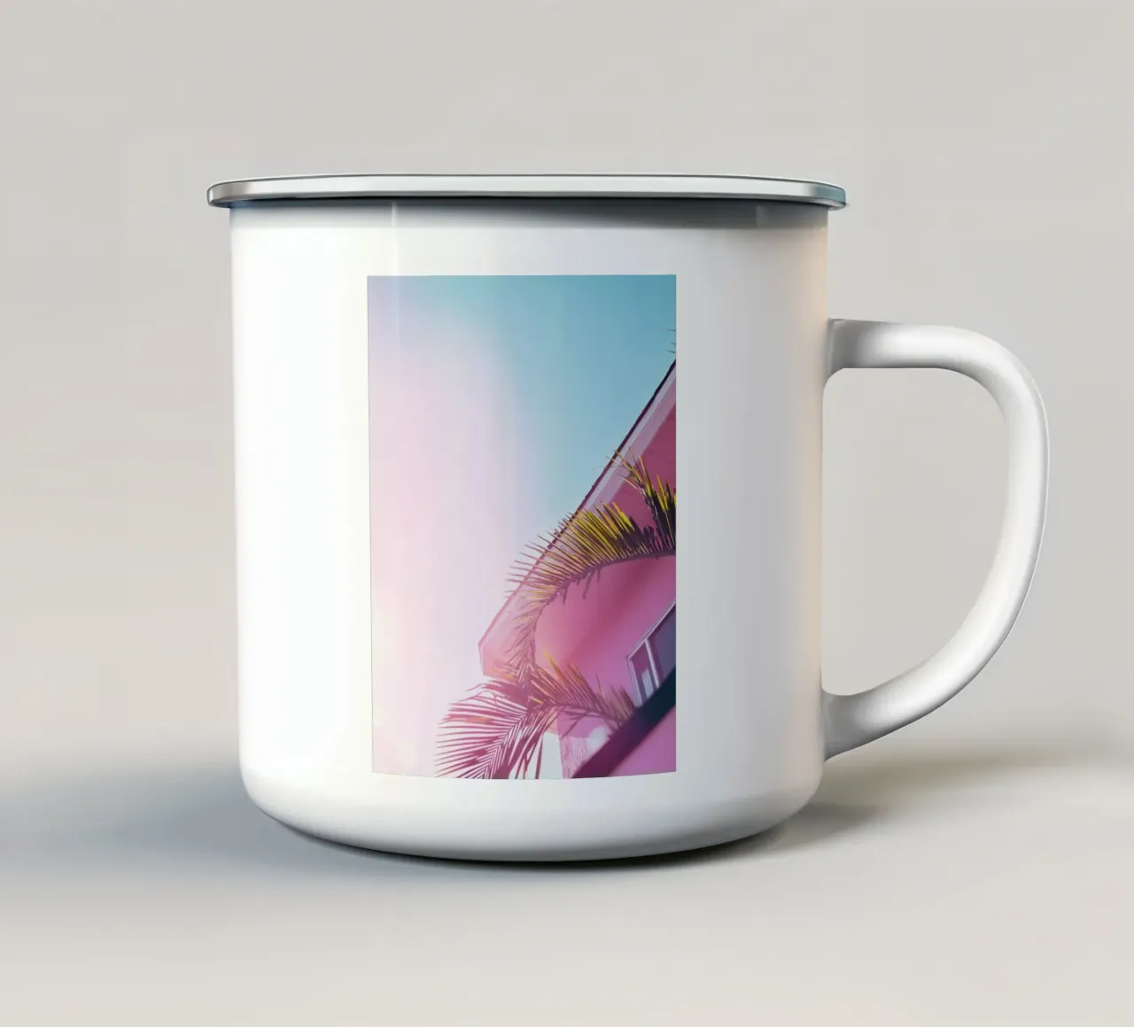 38 tazza in smalto da Pink California | Affiches & Posters