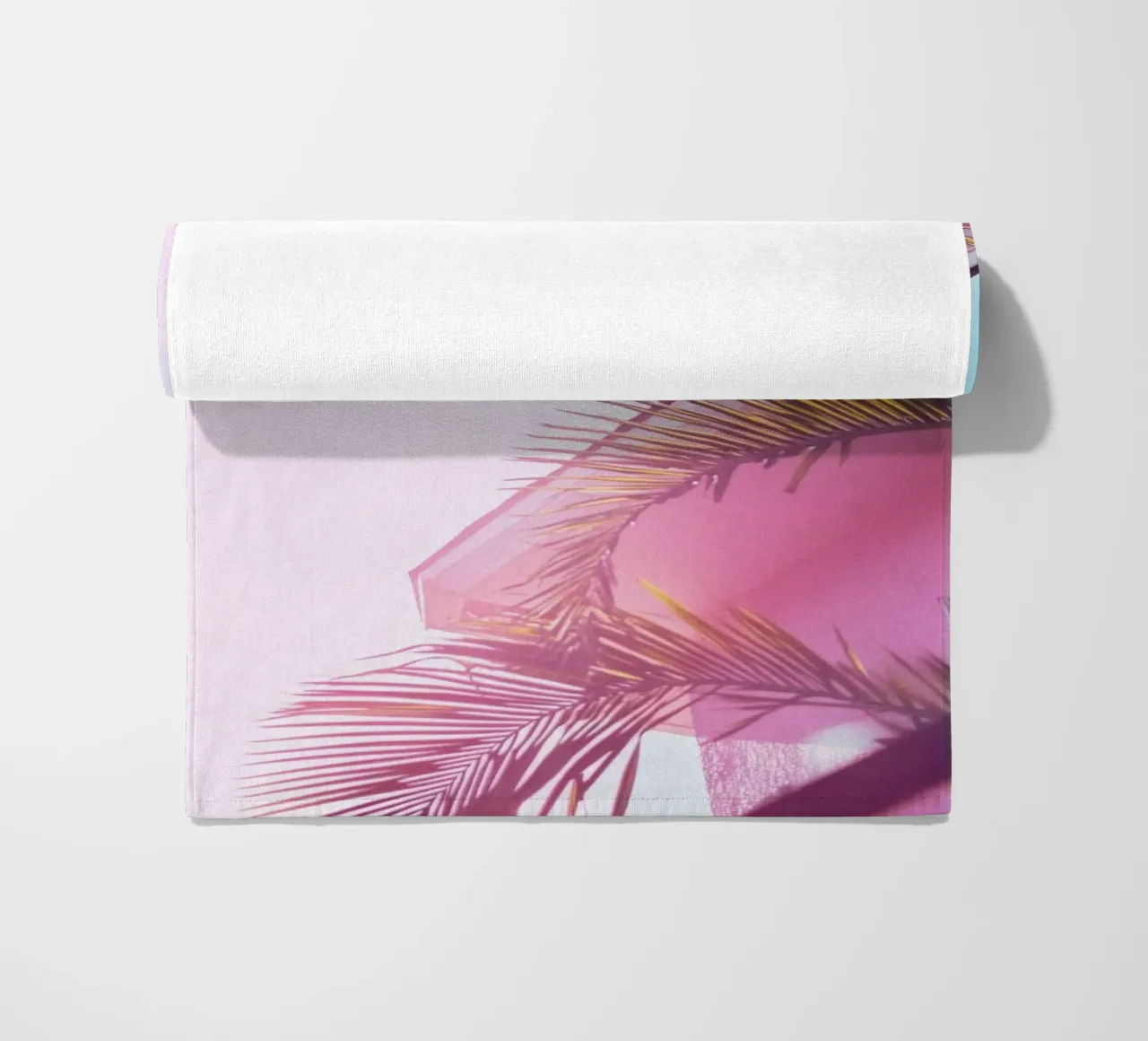 38 telo mare da Pink California | Affiches & Posters