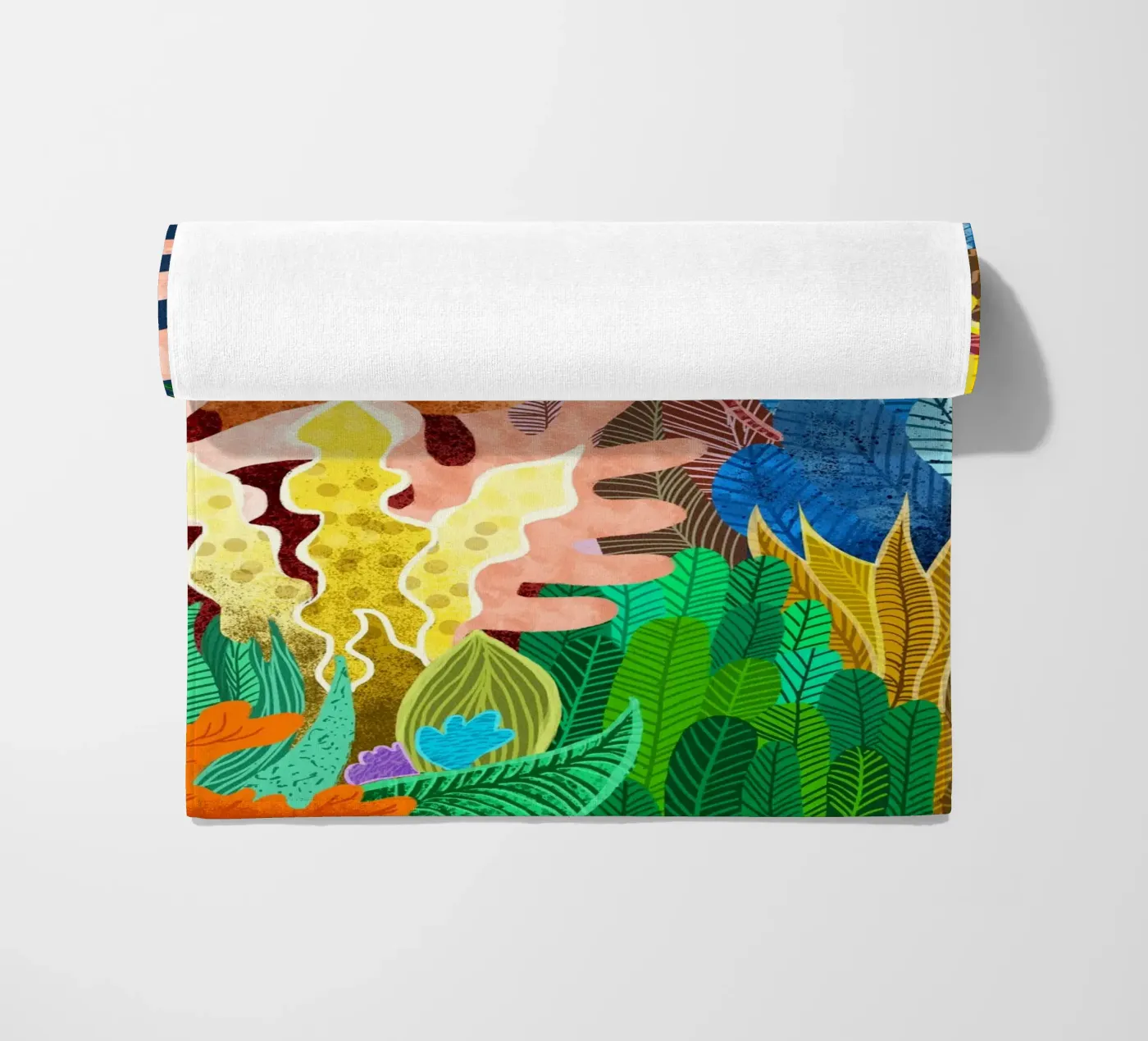 Foresta notturna telo mare da 83oranges.com