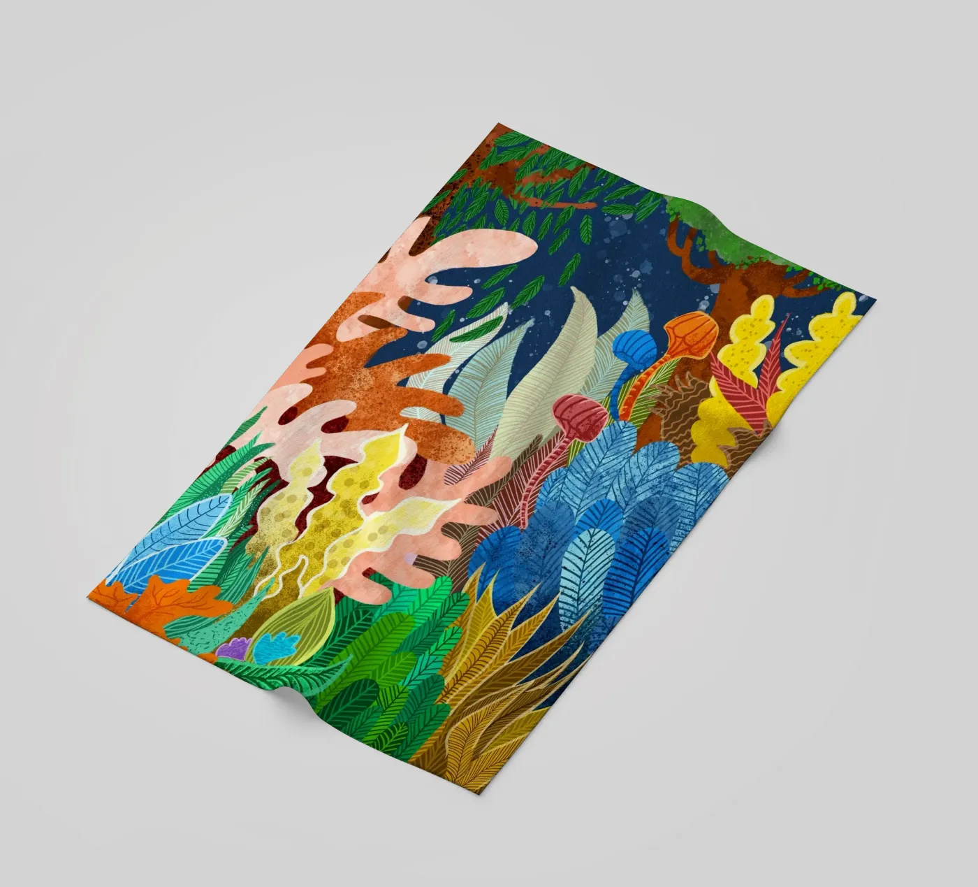 Foresta notturna telo mare da 83oranges.com