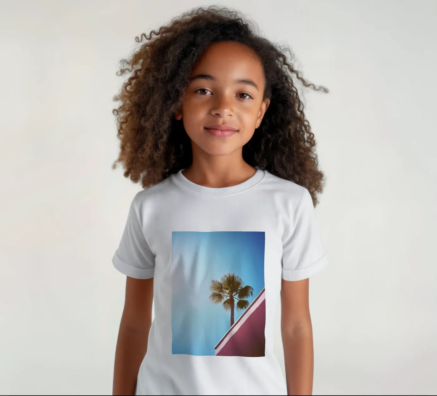 42 t-shirt bambini da Pink California | Affiches & Posters