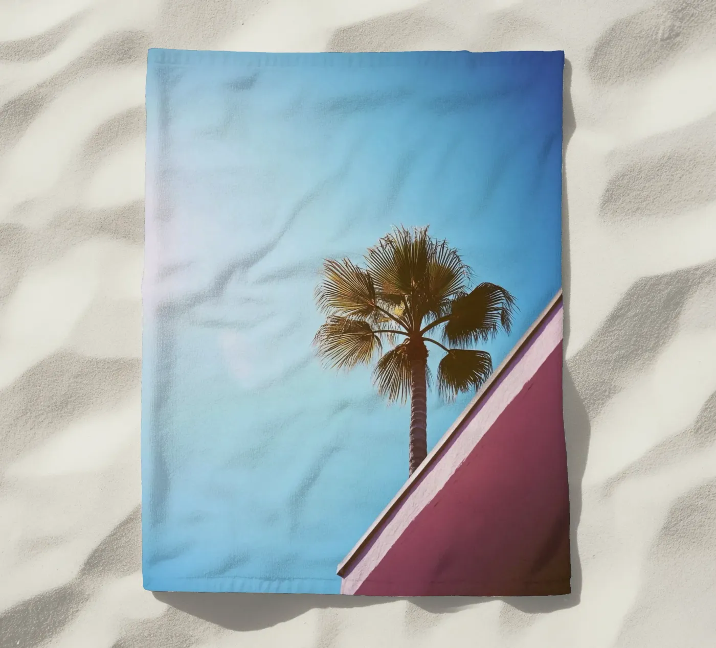 42 strandhanddoek van Pink California | Affiches & Posters
