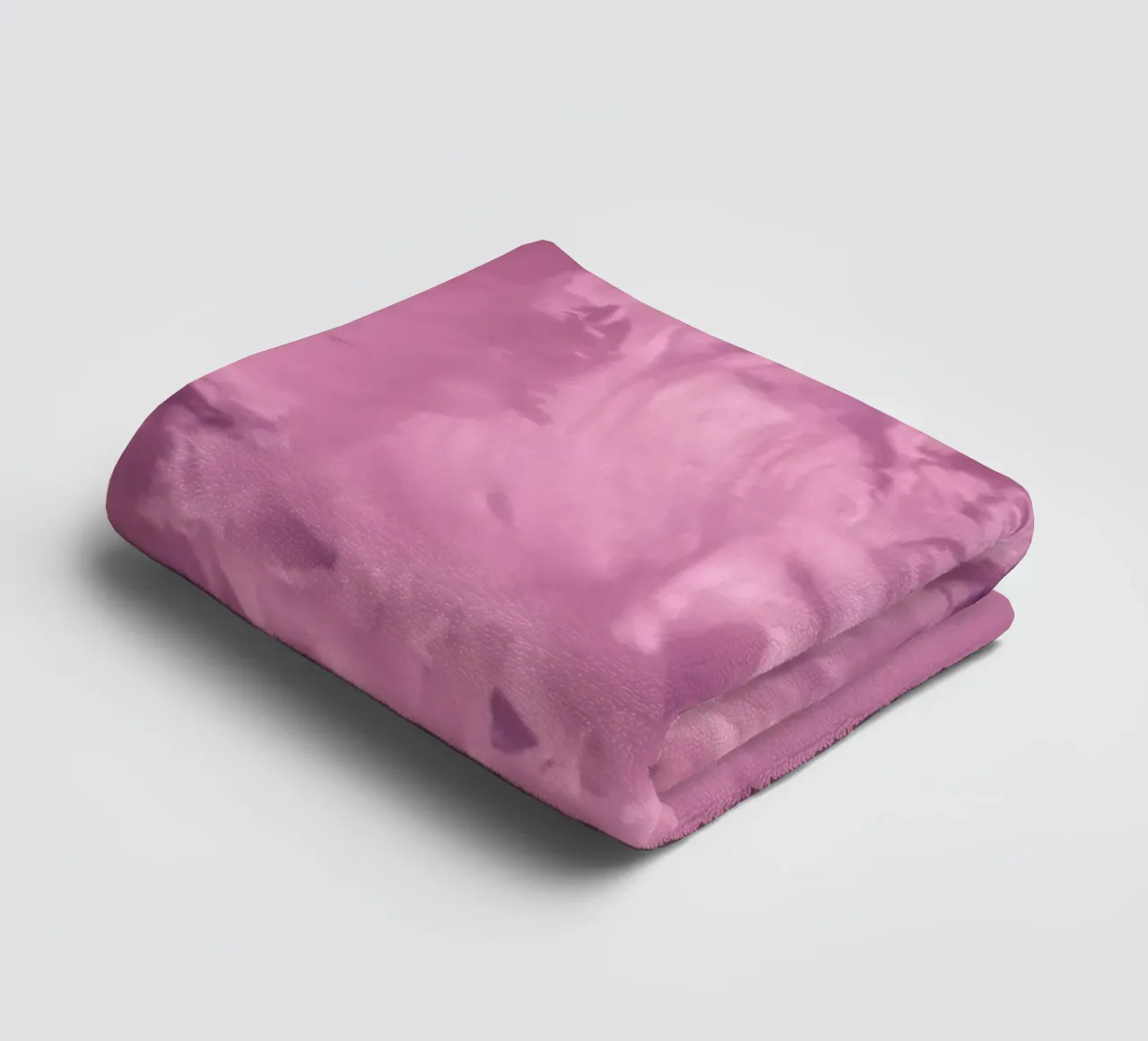 Tulp in infrarood licht badhanddoek van Alexandra Joseph Fotomomente