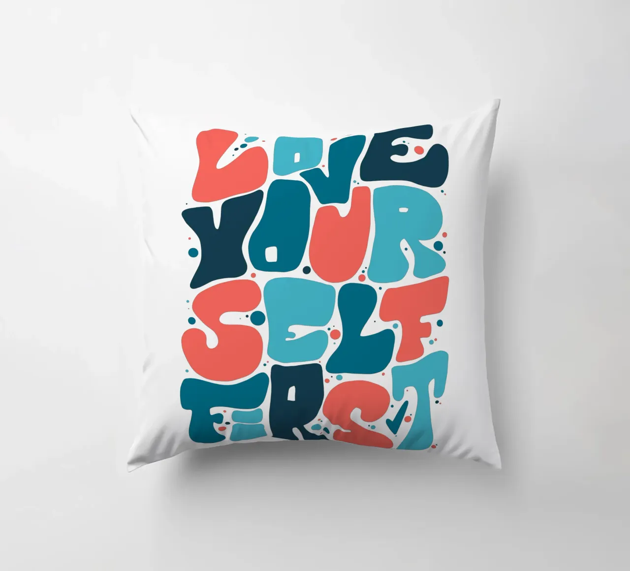 Love Yourself First cuscino da LIMITED EDITION LETTERS
