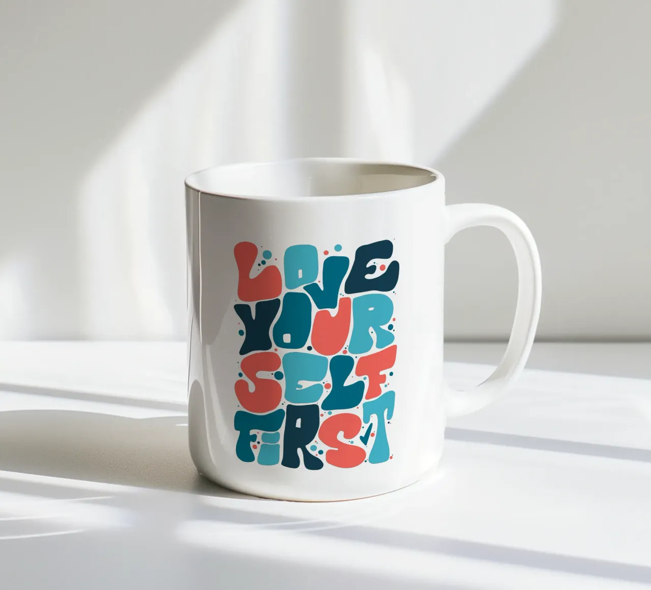Love Yourself First tazza in ceramica da LIMITED EDITION LETTERS