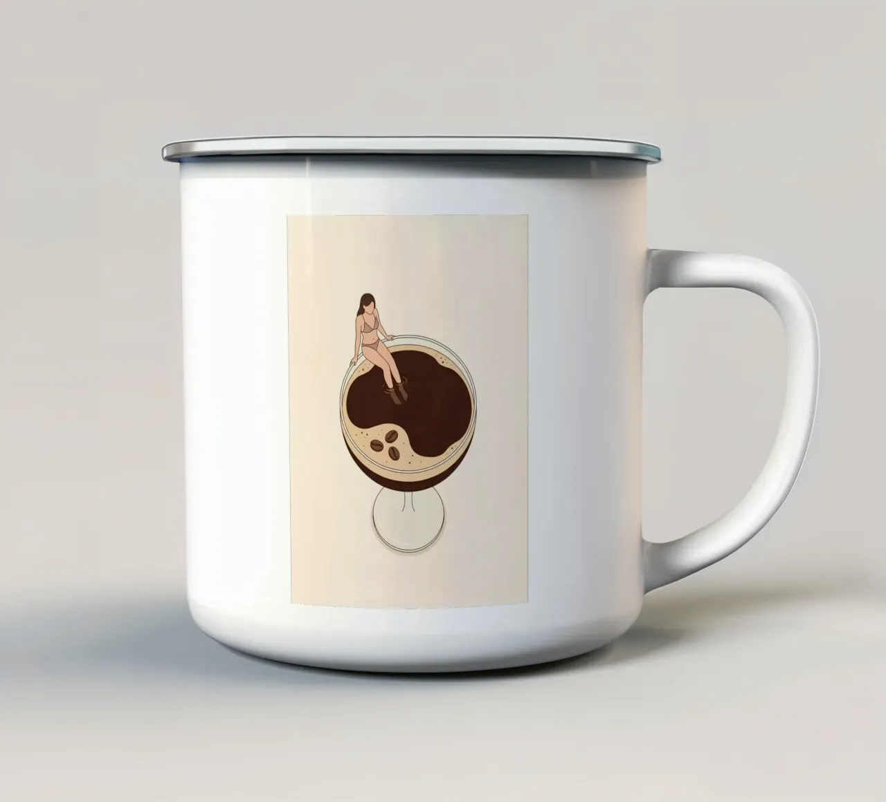 Donna in miniatura in un Martini Espresso tazza in smalto da Soleil Basque