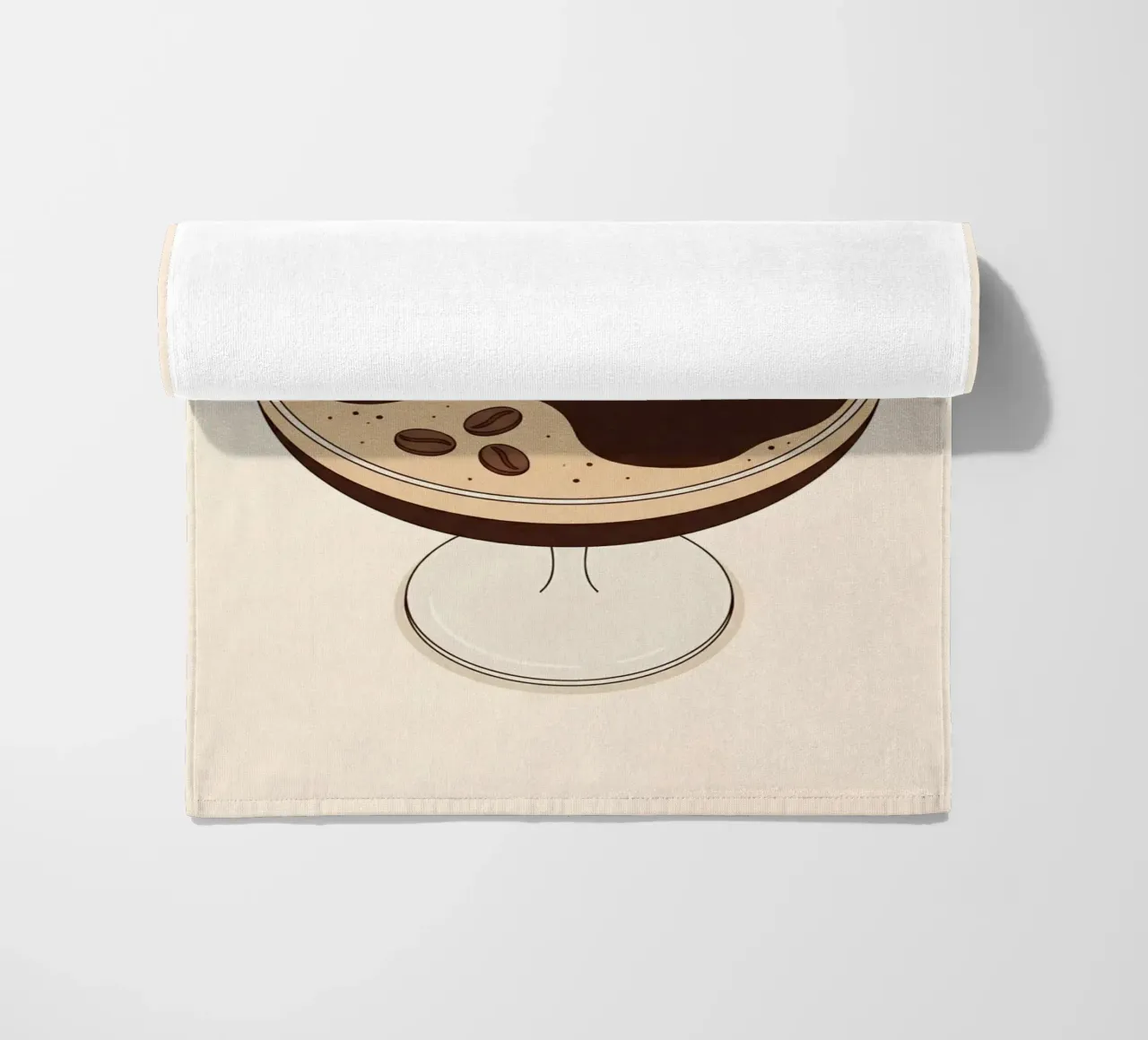 Donna in miniatura in un Martini Espresso telo mare da Soleil Basque