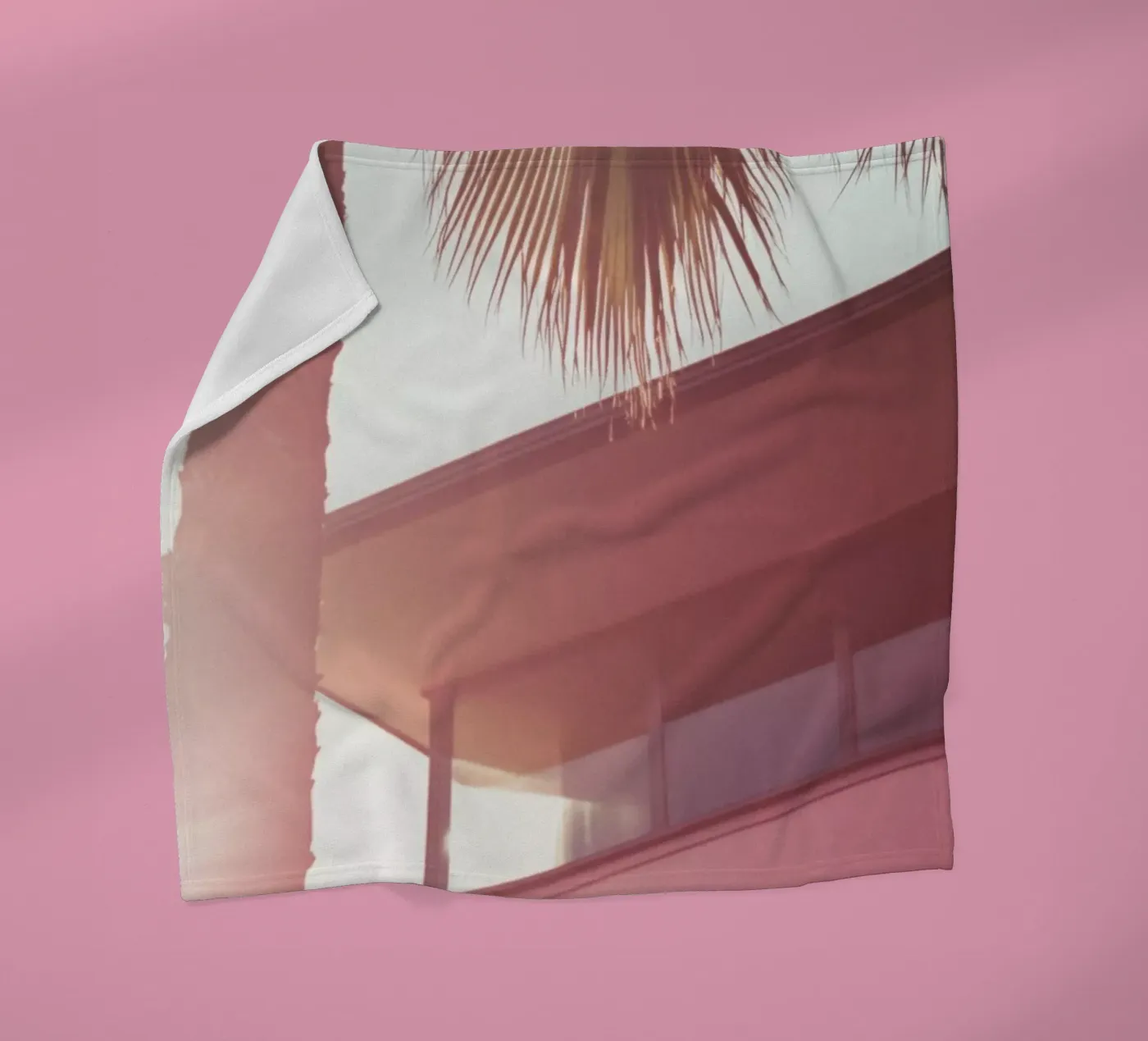 44 fleecedeken van Pink California | Affiches & Posters