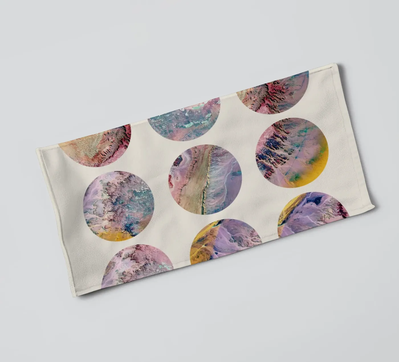 Texture Study 102 badhanddoek van 83oranges.com