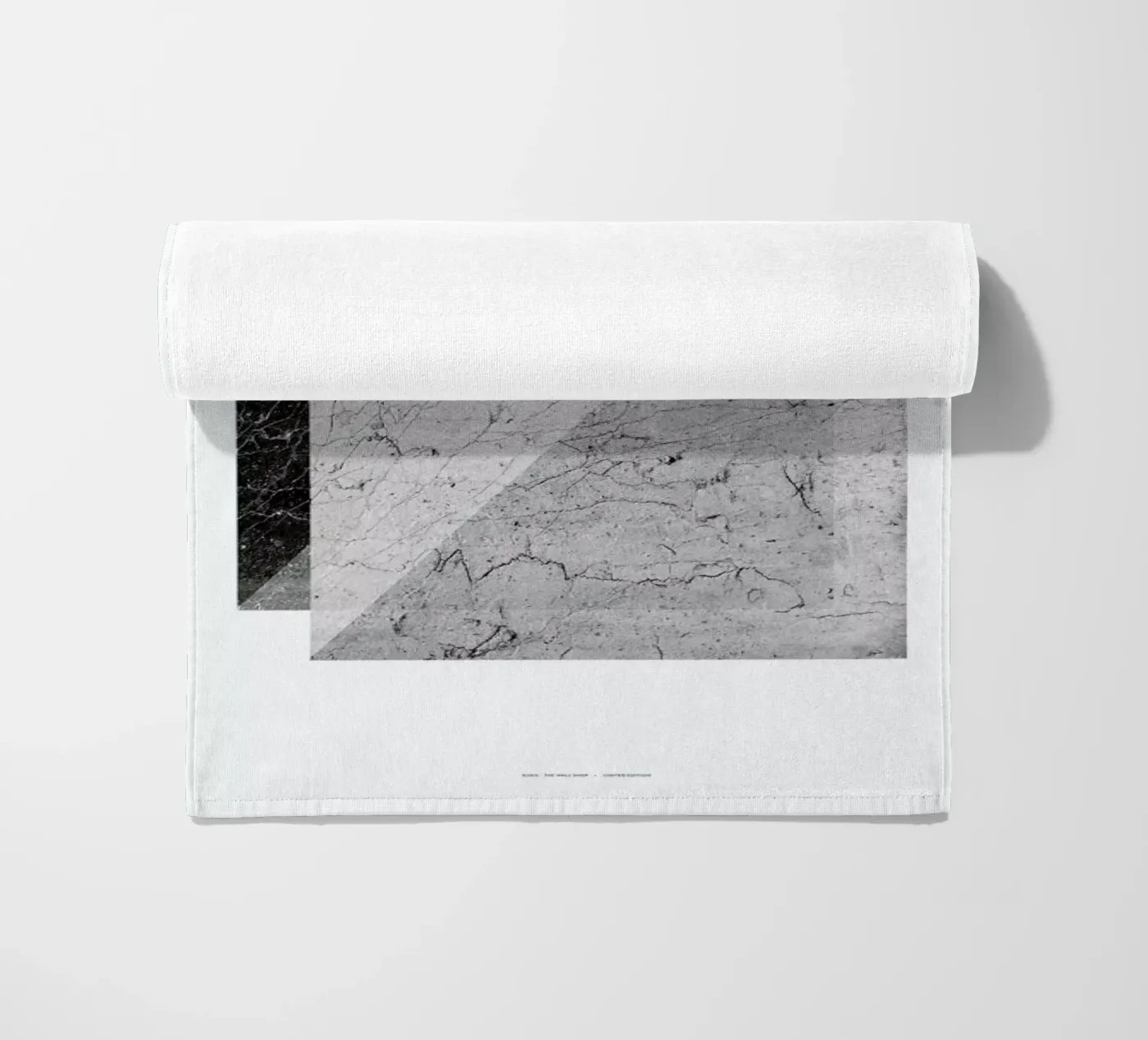Broken Walls telo mare da The Wall Shop
