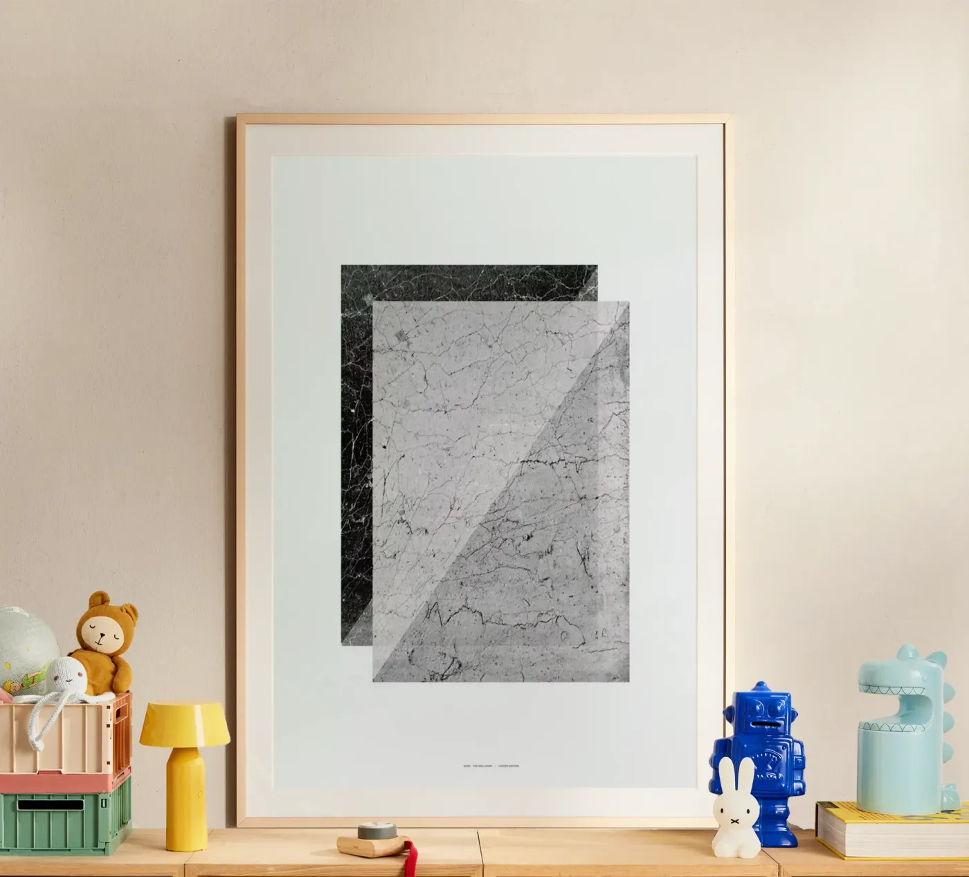 Broken Walls poster da The Wall Shop