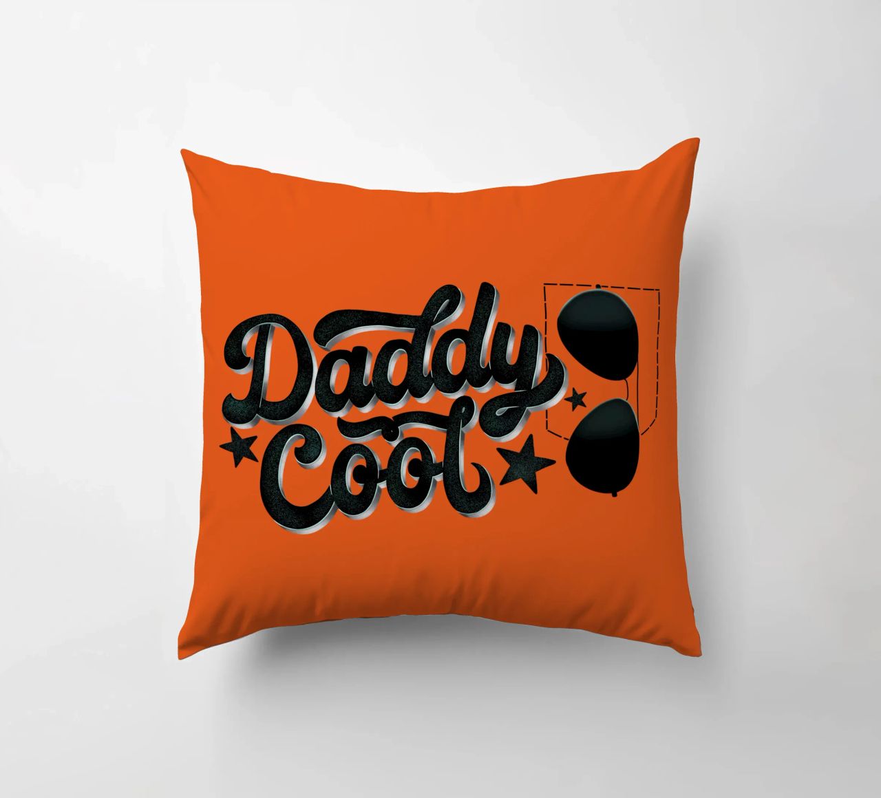 Papa Cool. Papa est le meilleur et le plus cool. coussin de CalliLetters
