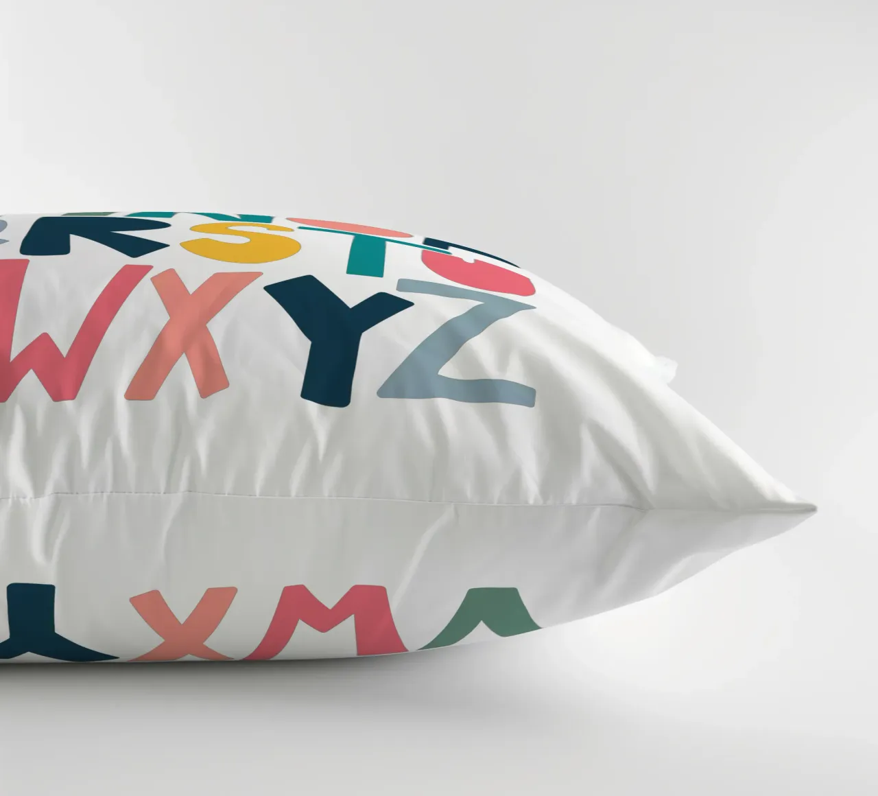 ABC Alphabet cuscino da LIMITED EDITION LETTERS
