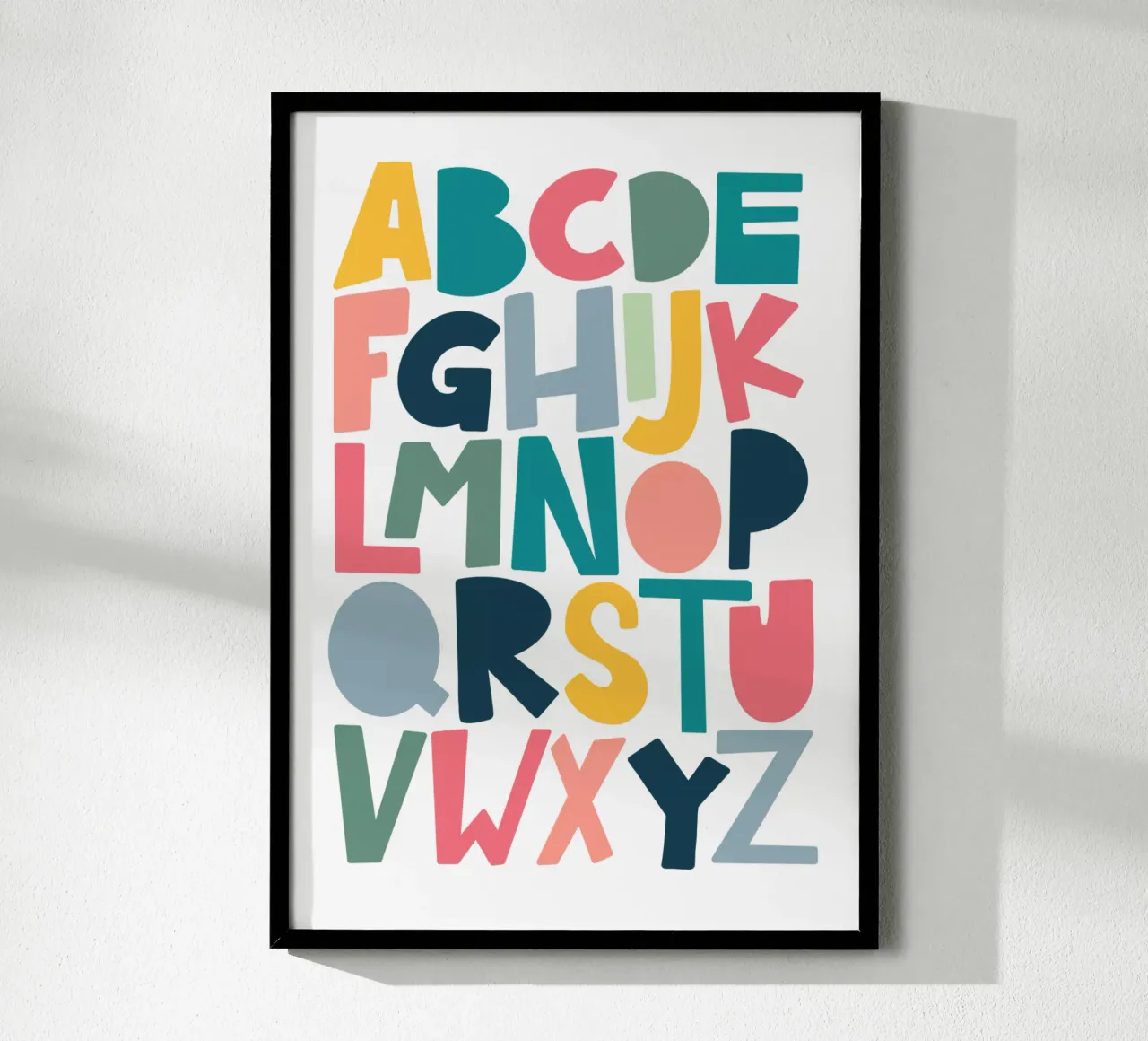ABC Alphabet poster con telaio in legno da LIMITED EDITION LETTERS
