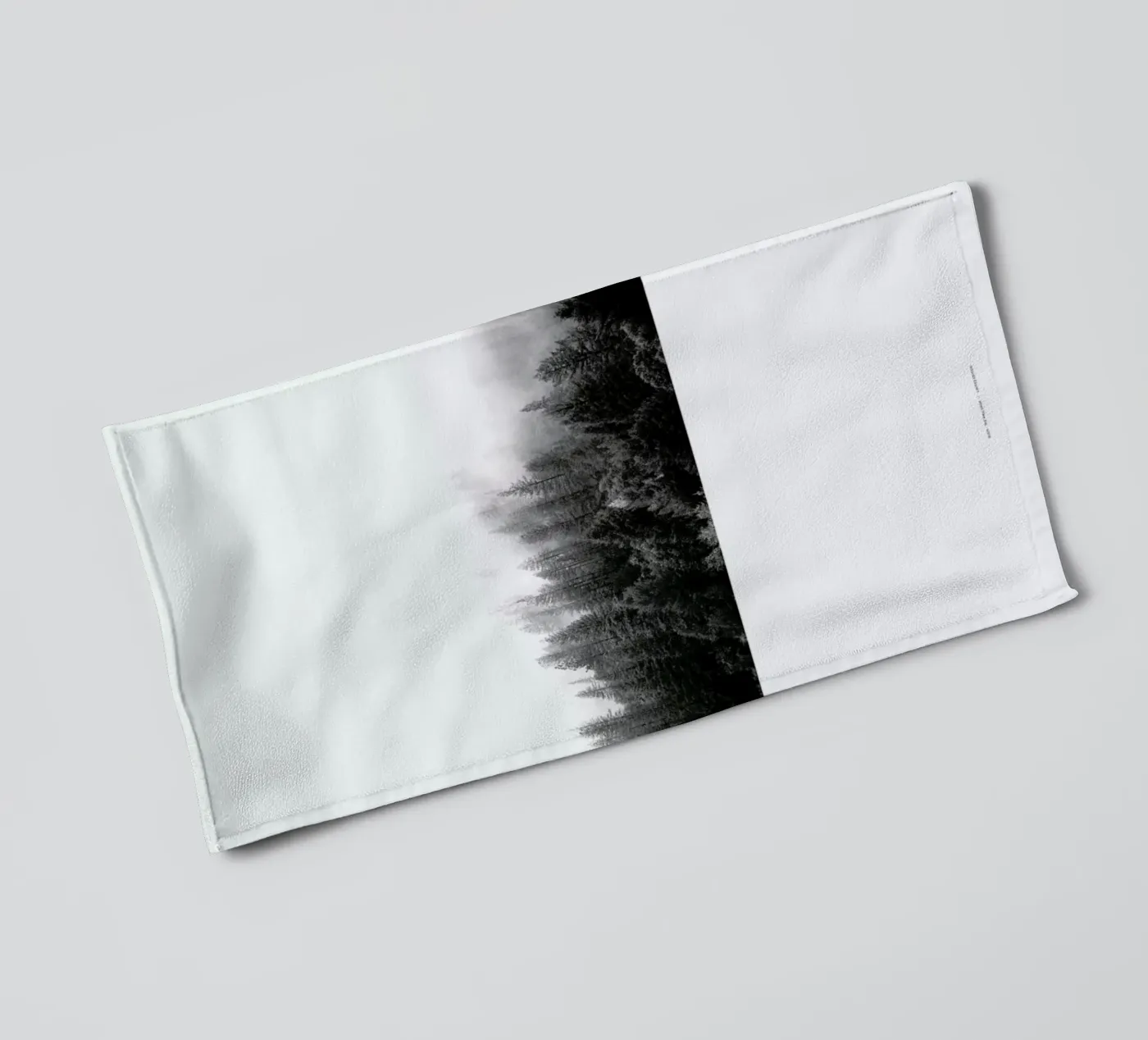 Fog badhanddoek van The Wall Shop