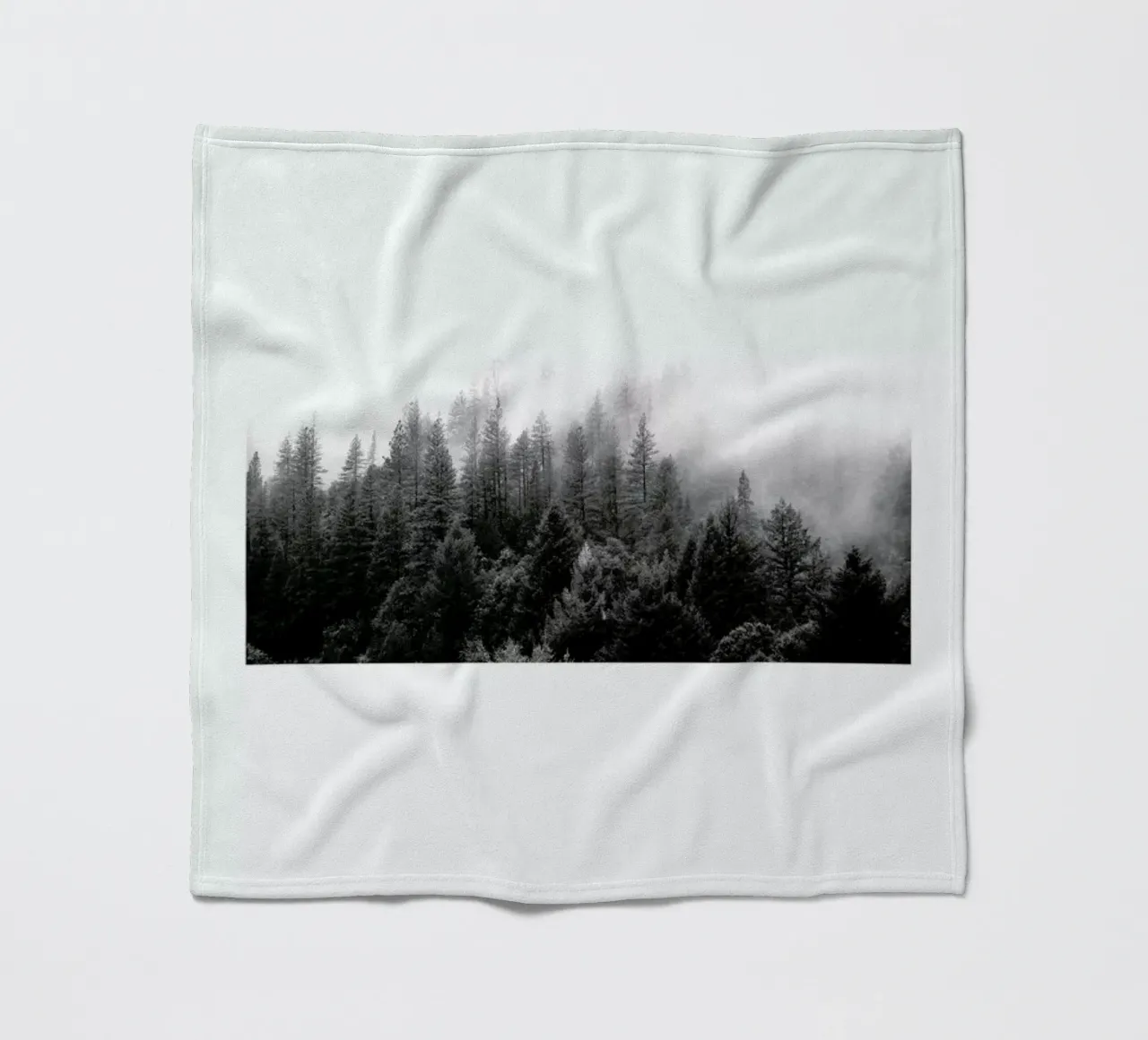 Fog Fleecedecke von The Wall Shop