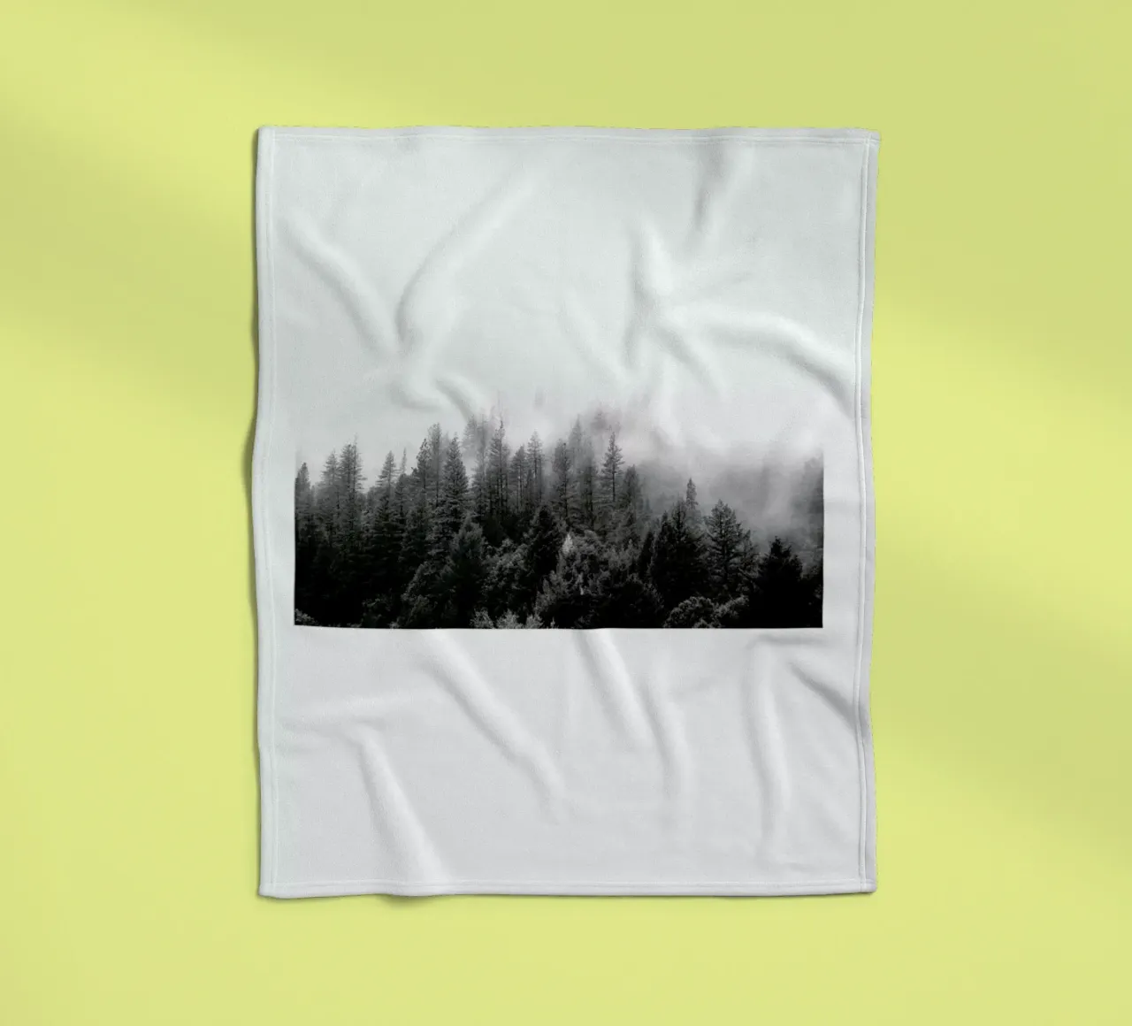 Fog Fleecedecke von The Wall Shop