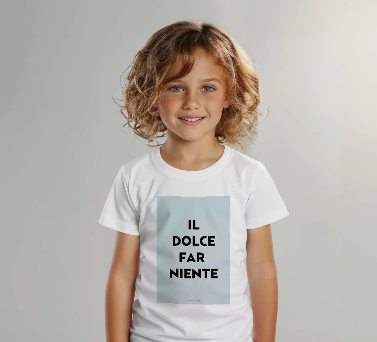 Il dolce far niente camiseta para niños de The Wall Shop