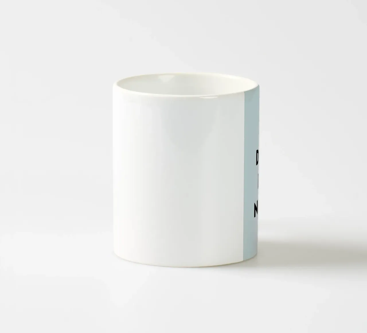 Il dolce far niente tazza in ceramica da The Wall Shop