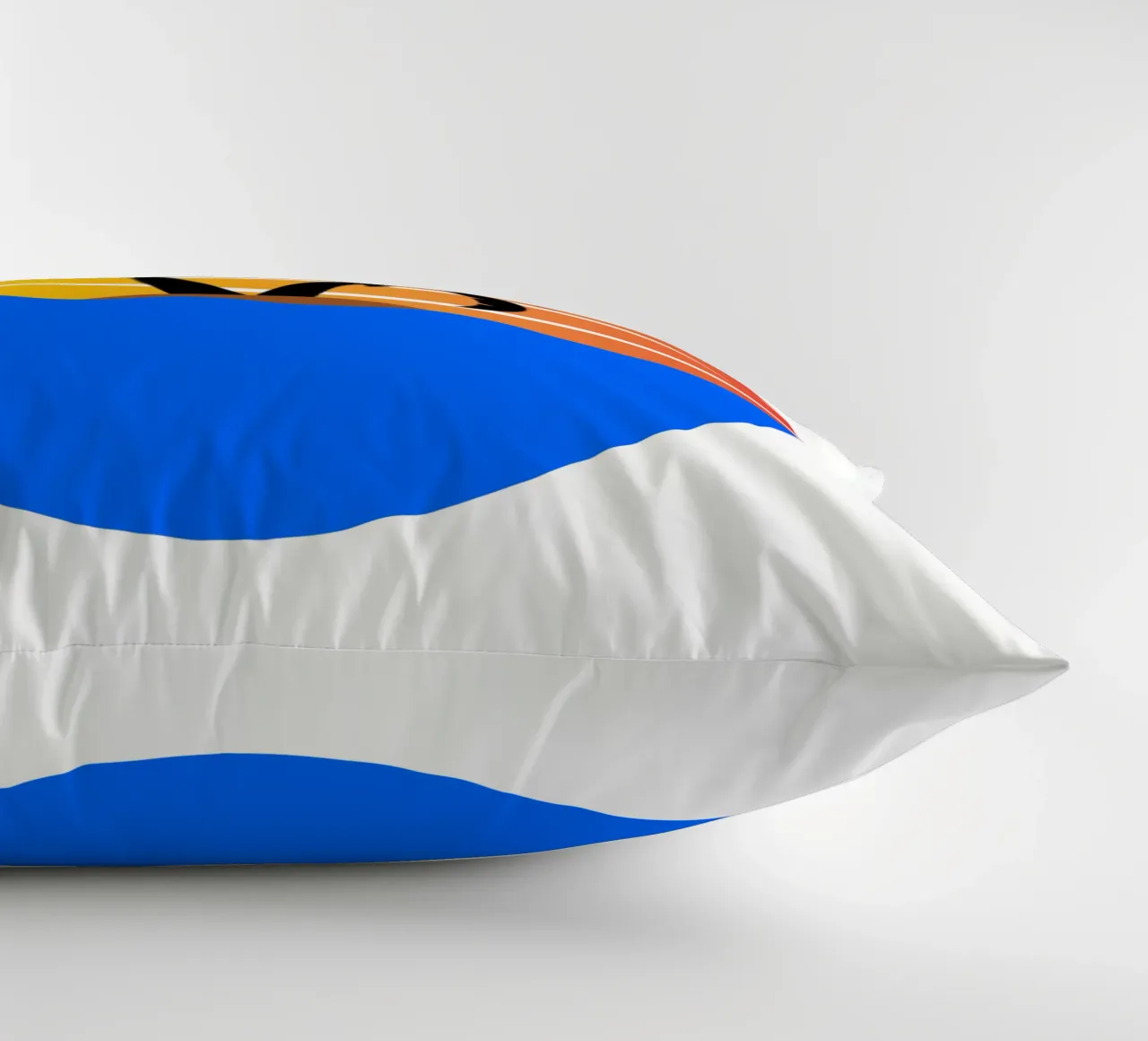 Sunset with palm trees cuscino da happieeagle