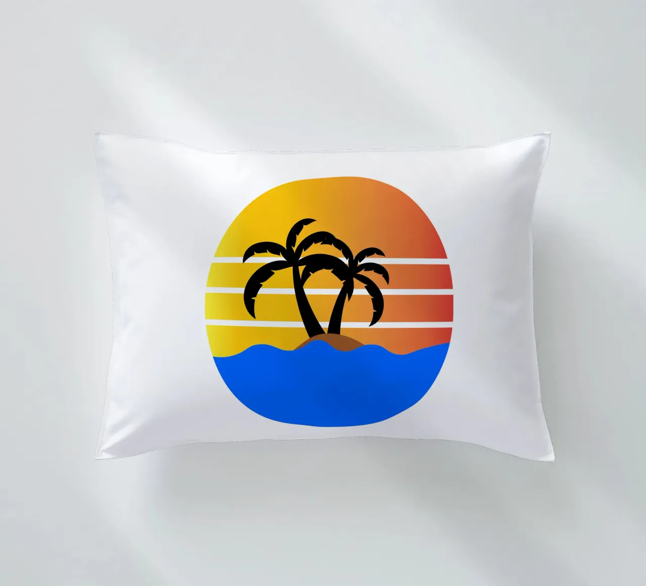 Sunset with palm trees cuscino da happieeagle