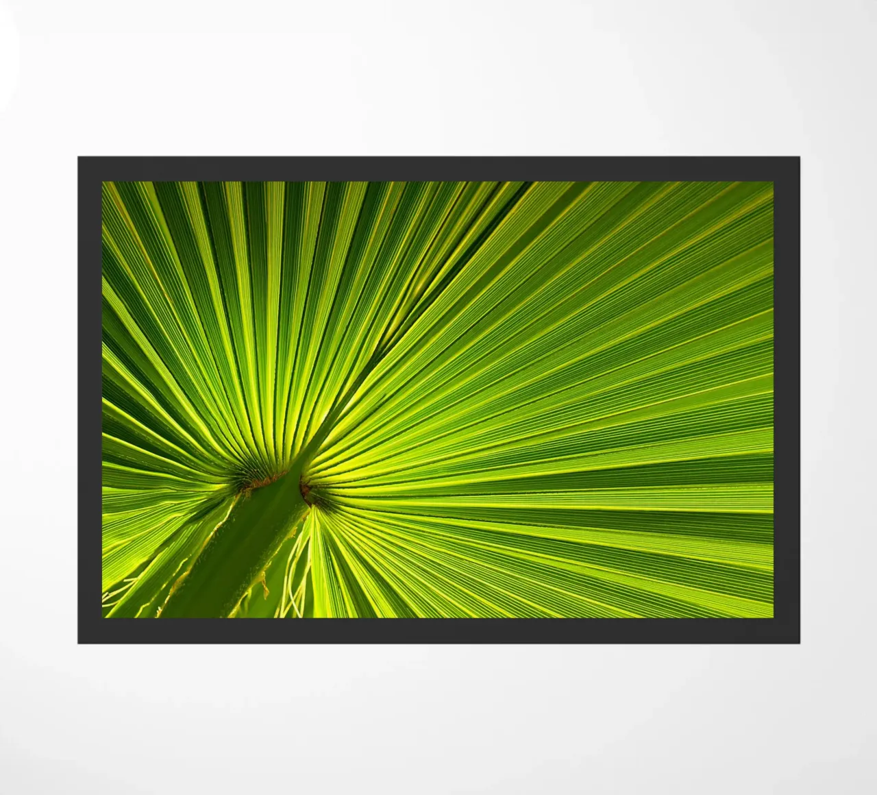 Palm leaf doormat by Atteloi
