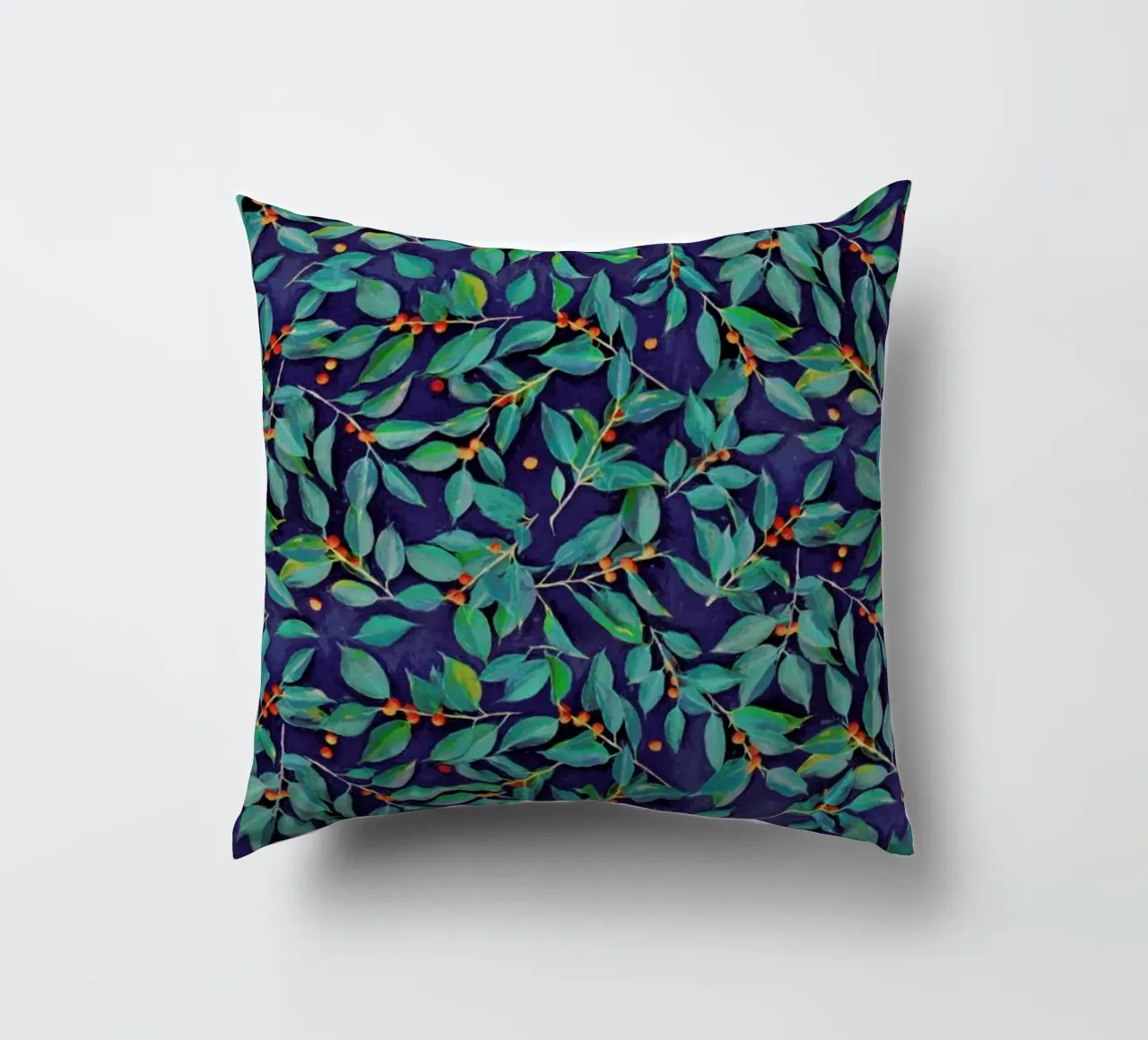 Leaves & Berries on Blue cuscino da Micklyn Le Feuvre