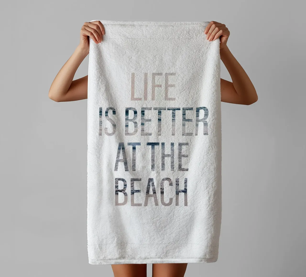 Beach Vibes - La vita è migliore asciugamano da bagno da Whole©