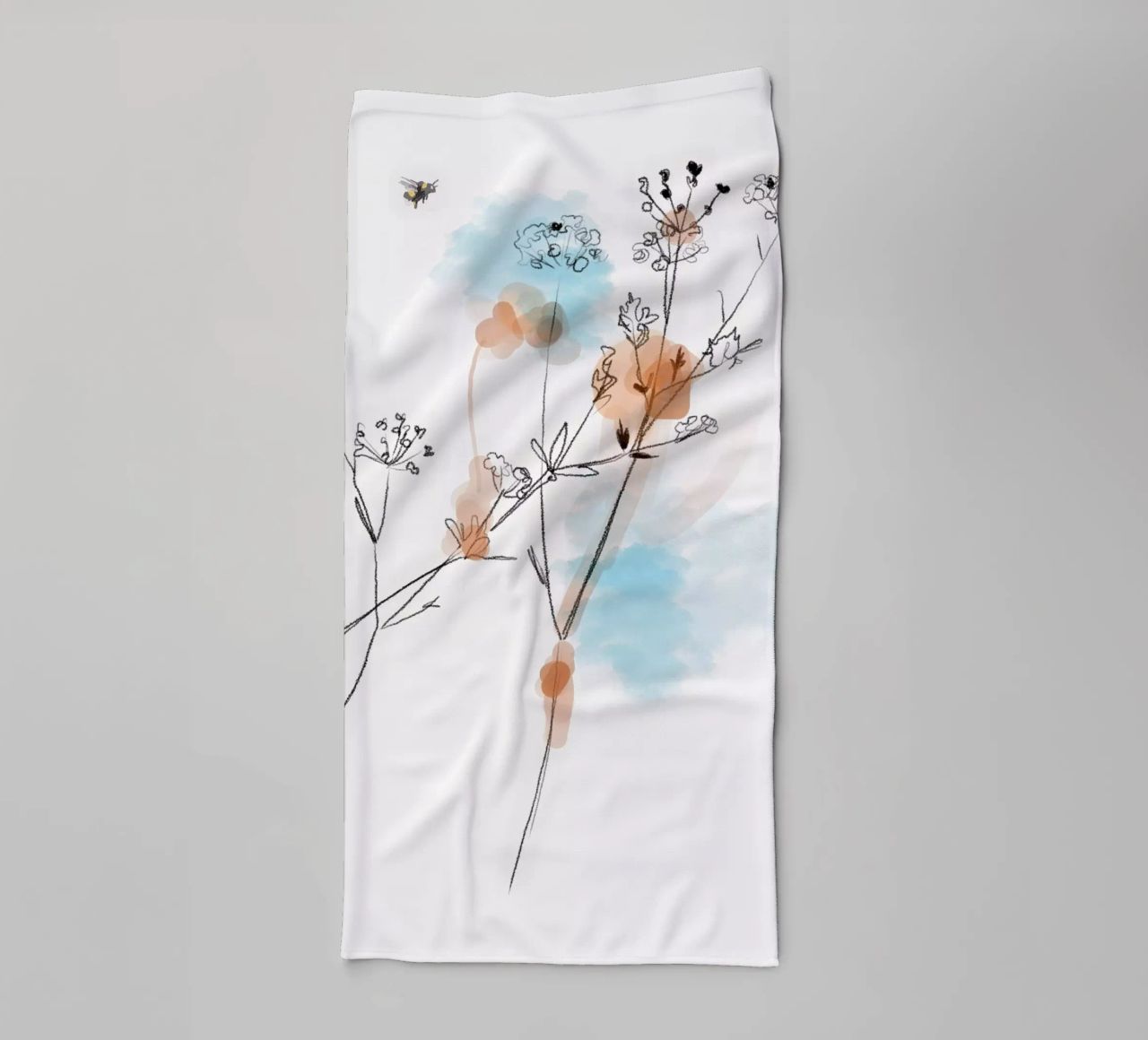 Sommerwiese Handtuch von SaraRosenbaum