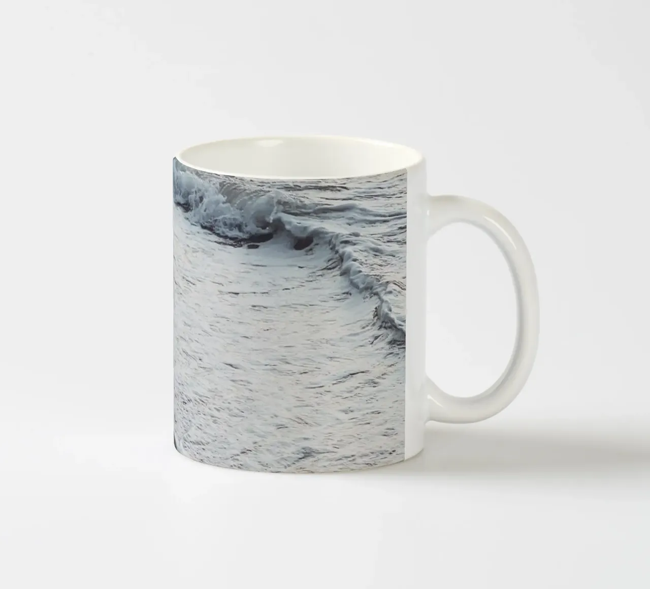 Douce houle - Photographie côtière Nature mug en céramique de Whole©