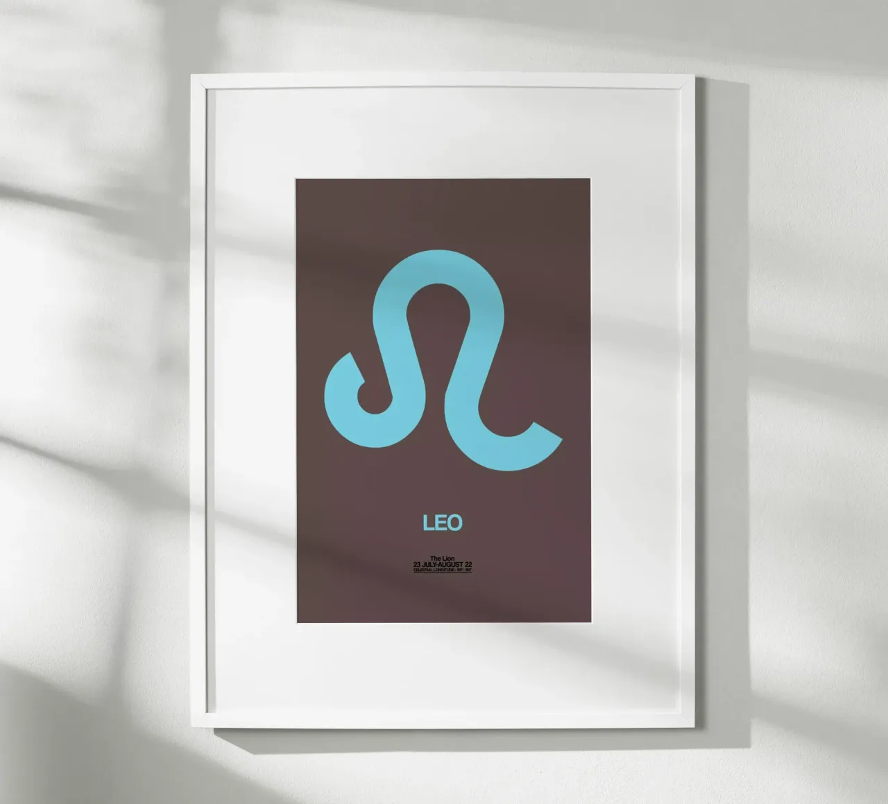 Leo Zodiac Sign Red poster con telaio in alluminio da Naxart