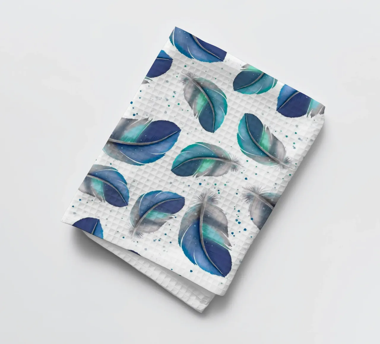 Piuma di colore blu-grigio. Modello di piuma. canovaccio da cucina da CalliLetters
