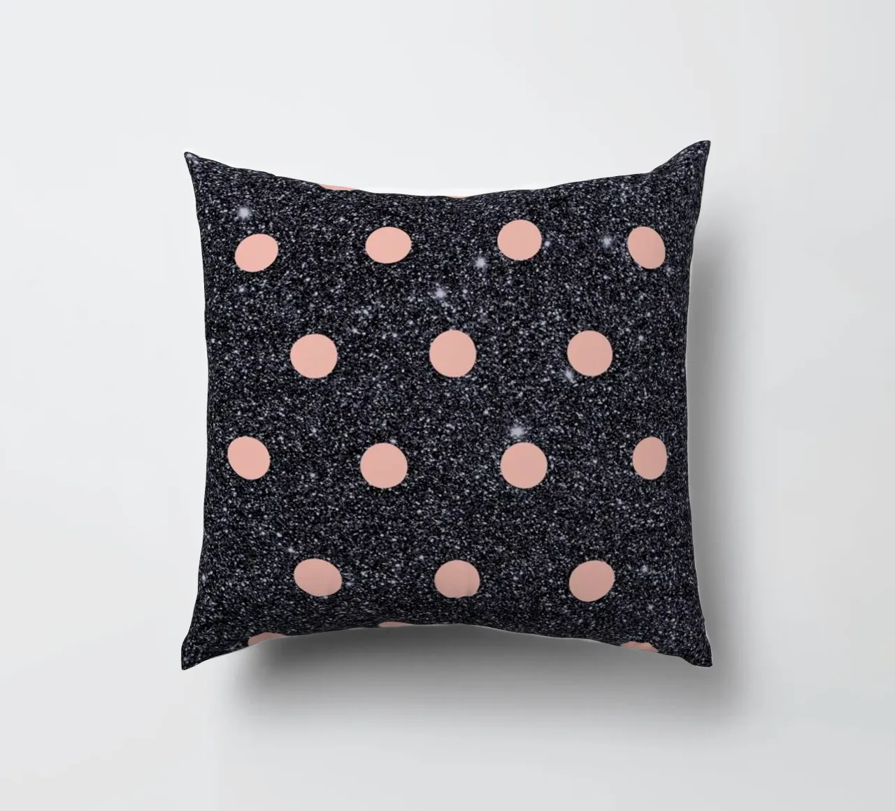 Pink Polka Dots on Shiny Background cuscino da cafelab