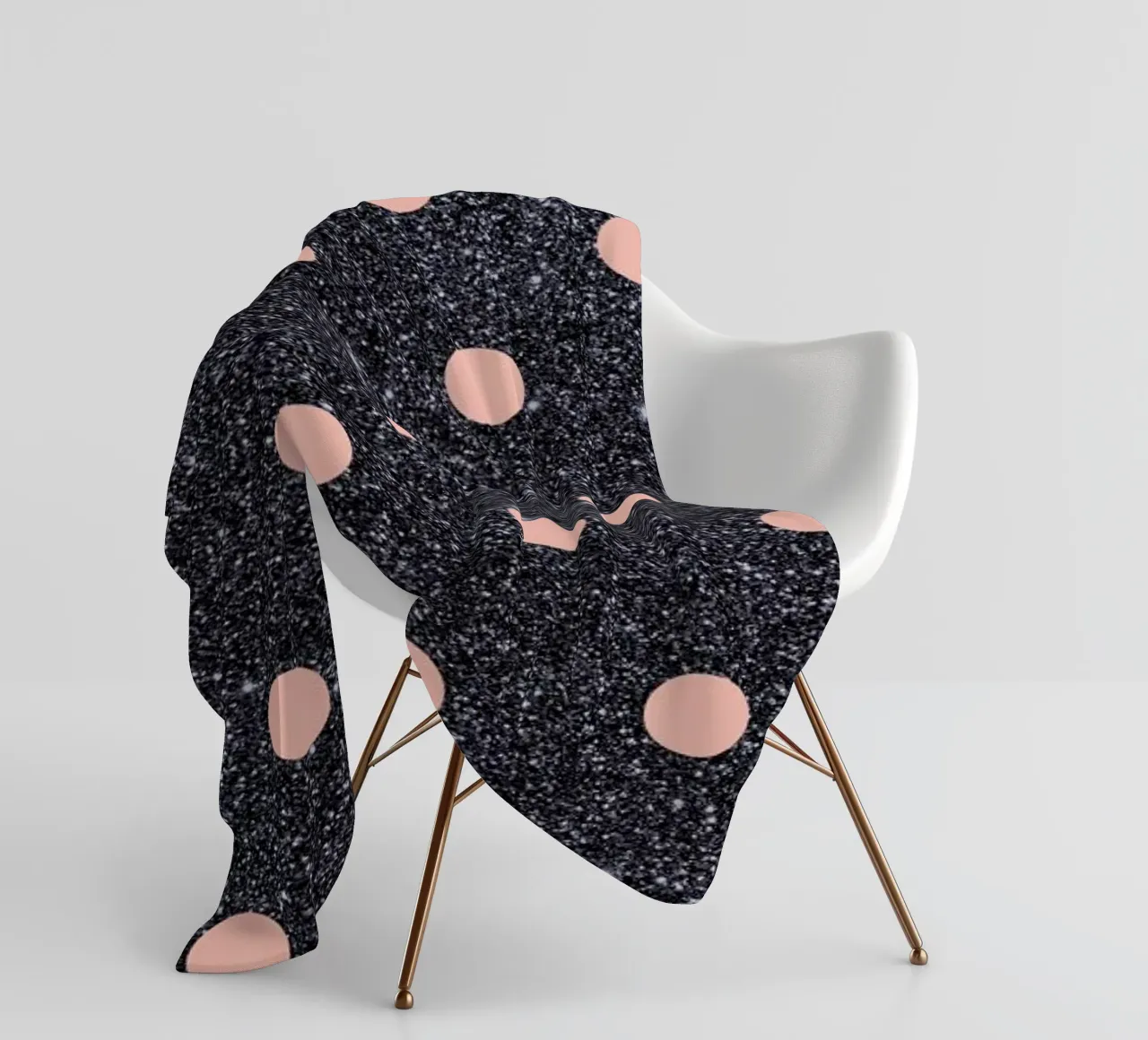 Pink Polka Dots on Shiny Background coperta in pile da cafelab