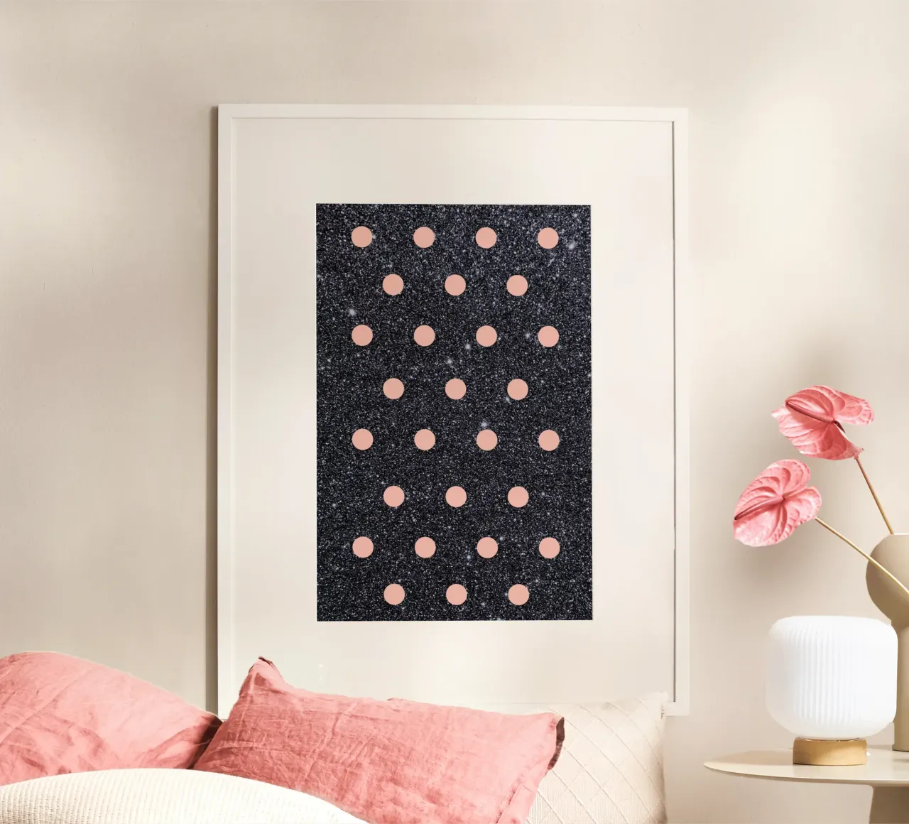 Pink Polka Dots on Shiny Background poster da cafelab