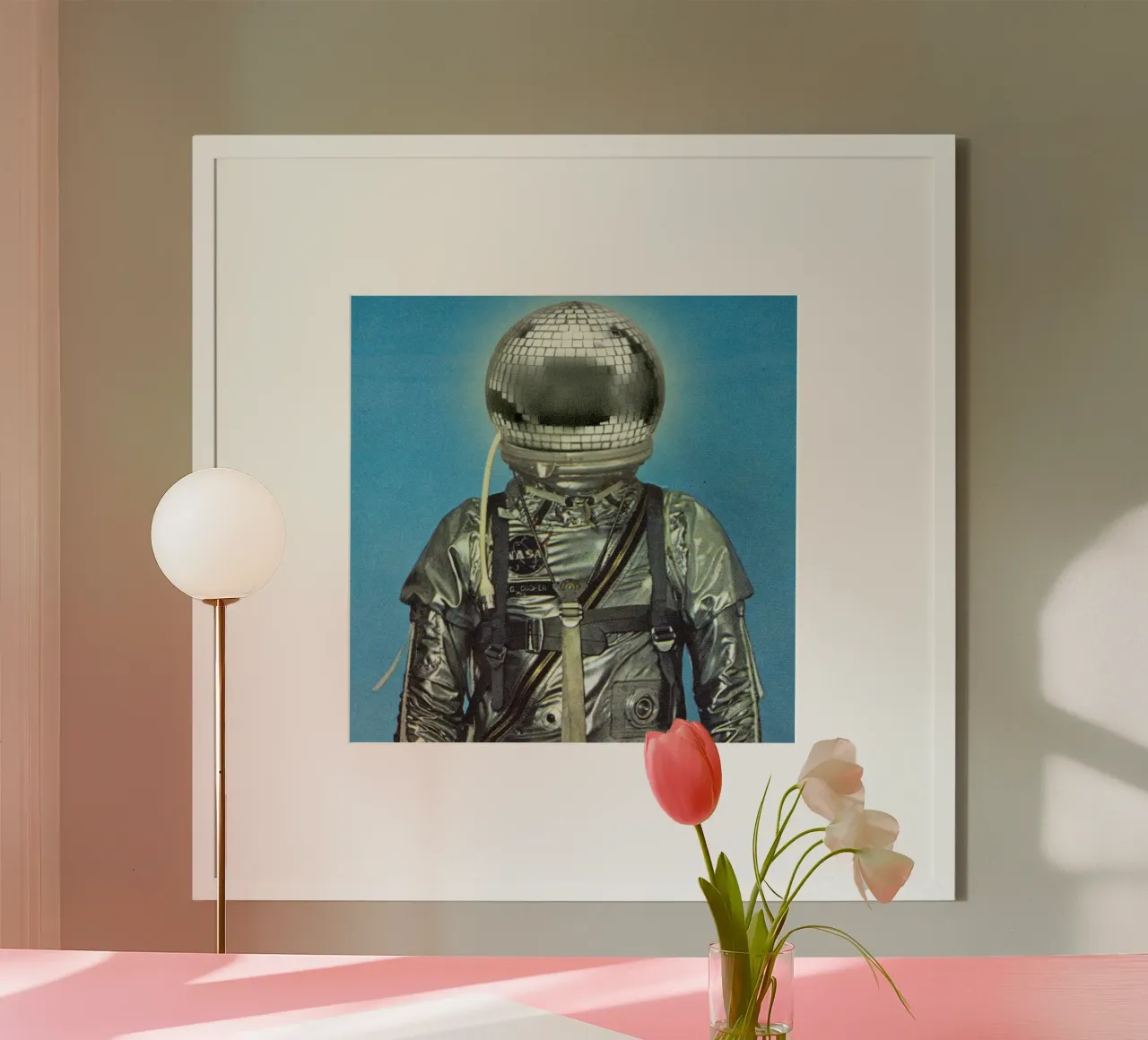 Disco Astronaut poster con telaio in plastica da Sammy Slabbinck