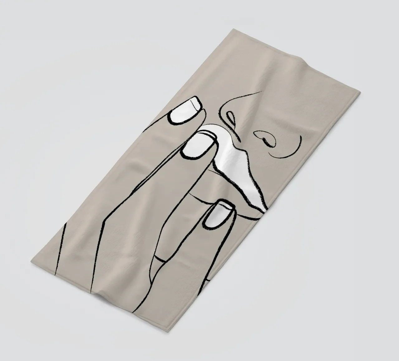 Lips beach towel by 83oranges.com