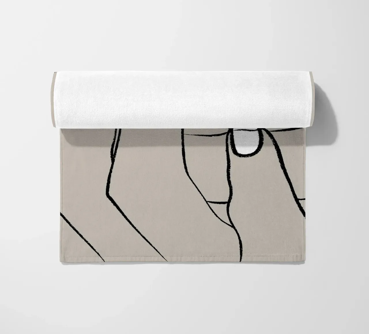 Lips beach towel by 83oranges.com