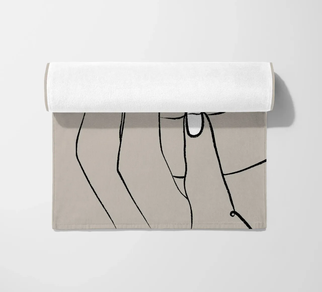 Lips beach towel by 83oranges.com