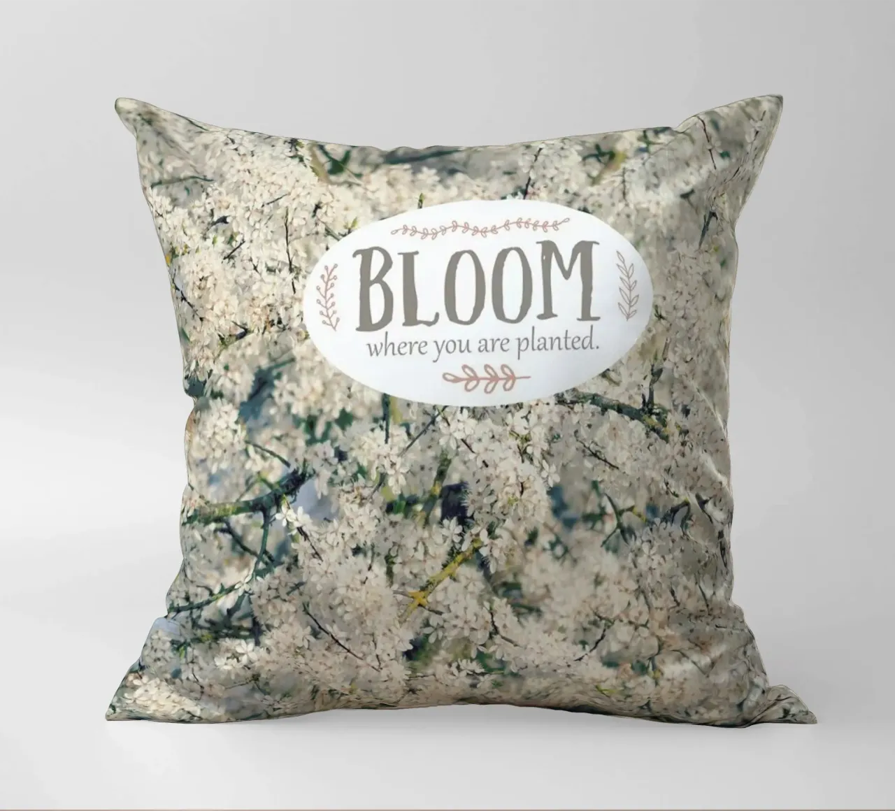 Bloom Where Kissen von Robin Delean