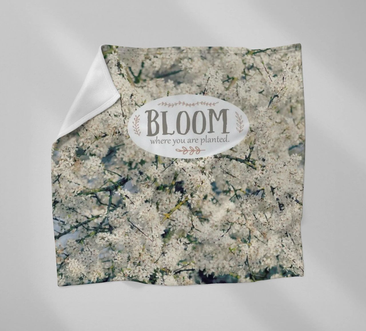 Bloom Where coperta in pile da Robin Delean