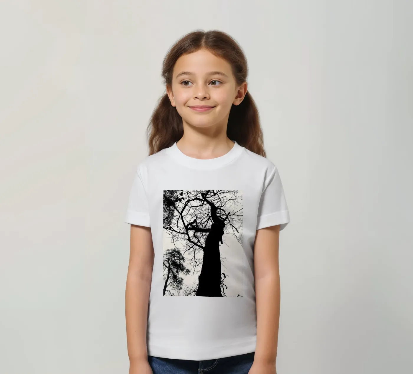 Winterbaum Kinder T-Shirt von SaraRosenbaum